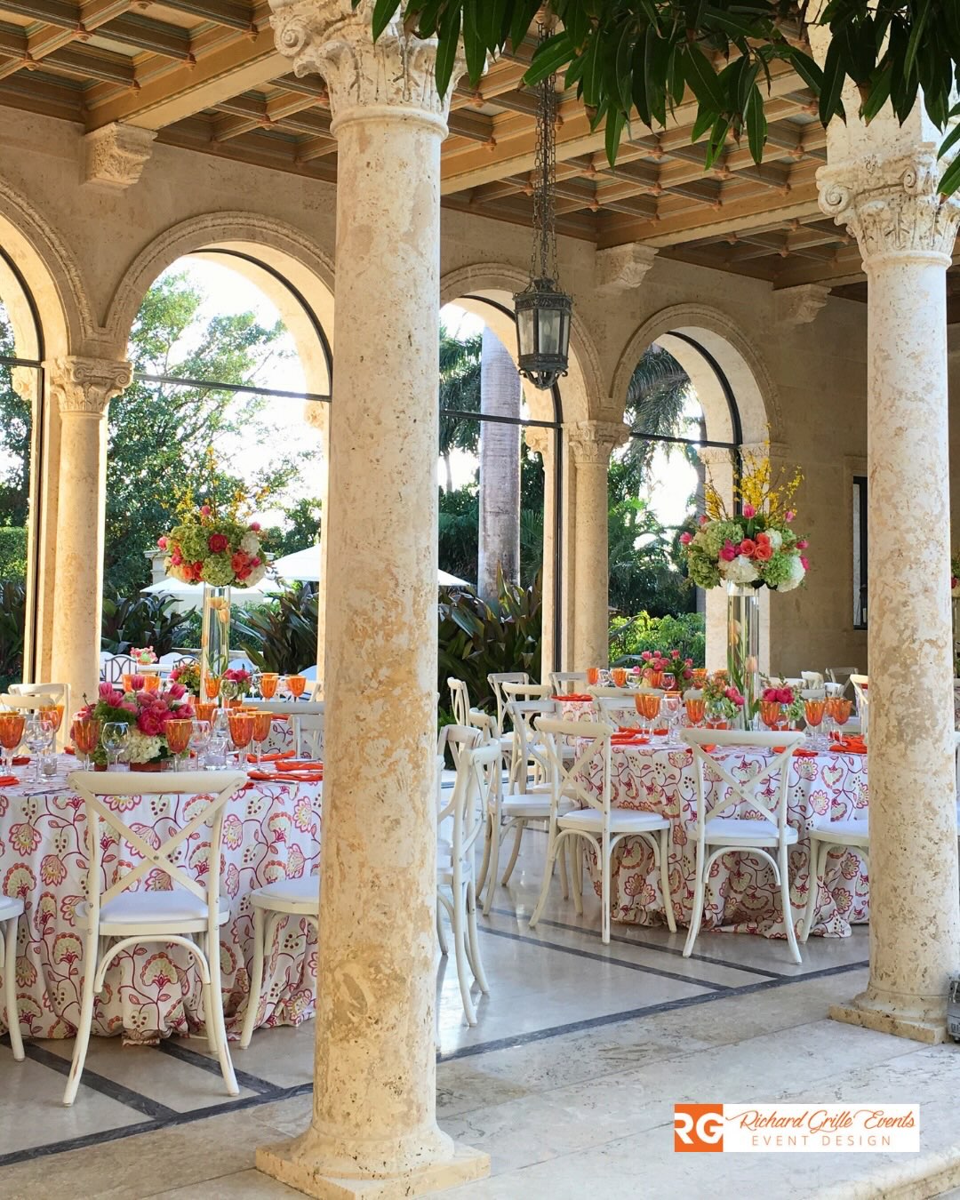 @RichardGrilleEvents brought an absolutely stunning Mediterranean inspired vision to life and our EVELYN linen was right there for every beautiful moment. The bold florals, the warm tones, the architecture, it all just works together perfectly...and we couldn’t be more proud to be part of an event’s design this gorgeous!
Linens: @partytables_linensanddrapery
Chairs: @elementsandaccents
Glassware: @regencypartyrentals
#EventDesign #LadiesLuncheon #EventDecor #EventLinens #LinkInBio