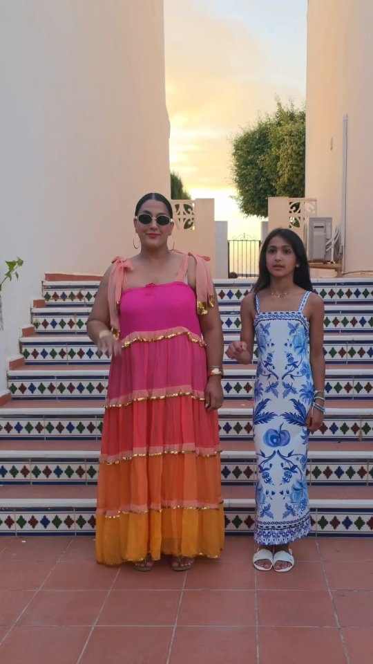 I had to do this reel with my mini me 😆 rocking some of our holiday outfits.
It's been a fantastic fun summer with the kiddos now getting them ready to go back to school and me back to work! 🙌 excited to work with some amazing new clients this Autumn.
#styleover40 #midsizefashion #personalstylistlondon #size14style
