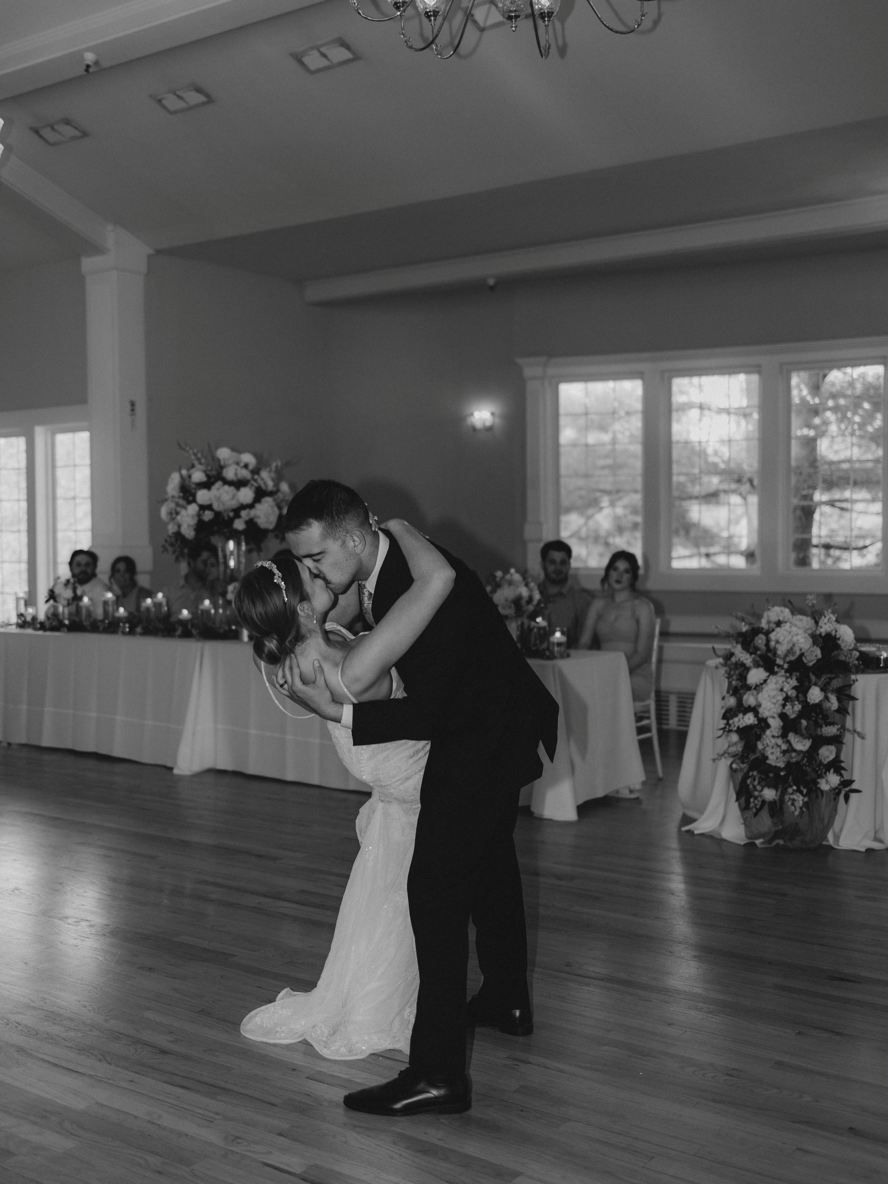 Laura & Hunters First Dance✨
-
Wedding Coordinator - @waldweddings
Venue - @thehawthornehouse
Photographer - @crafted_captures
Videographer - @secondexperiencefilms
Florist - @inthegardenfloraldesigns
Hair/Makeup Artist - @naturallyyouartistry
DJ - @platinumdjkc
Caterer - @brancatoscatering
-
#wedding #weddingday #weddingdj