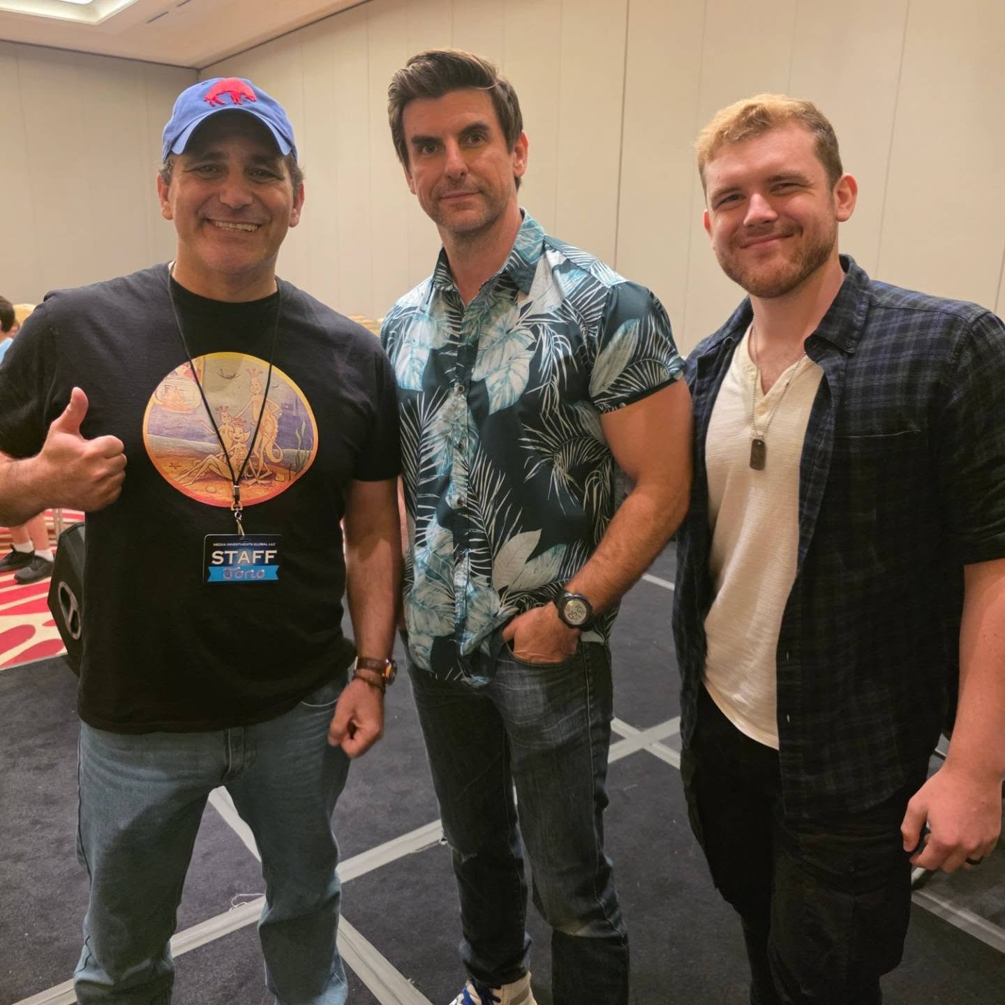 For those with kids, these are actors from the Nickelodeon show Henry Danger - Cooper Barnes and Sean Ryan Fox. Fun interview and got to talk 80s with Cooper, a fellow (1979 model) GenXer. These guys were hilarious!
#nickolodeon #henrydanger #genx #kidshows #comiccon
