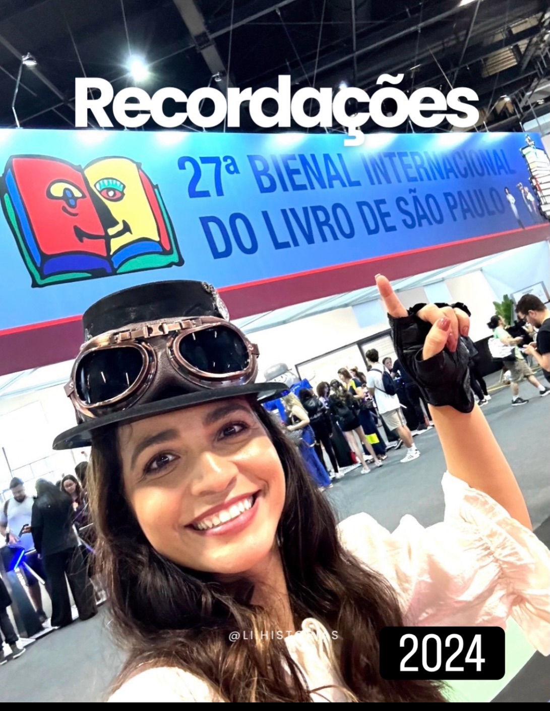 Contagem regressiva para a Bienal de São Paulo.
Está será a terceira participação com os meus livros e contando histórias.
Tudo começou com um sonho em forma de semente que cresceu, ganhou folhas e virou páginas de muitas histórias.
Acompanhe comigo esse novo capítulo.
Esperamos no dia 12/9.
#bienaldolivrosp