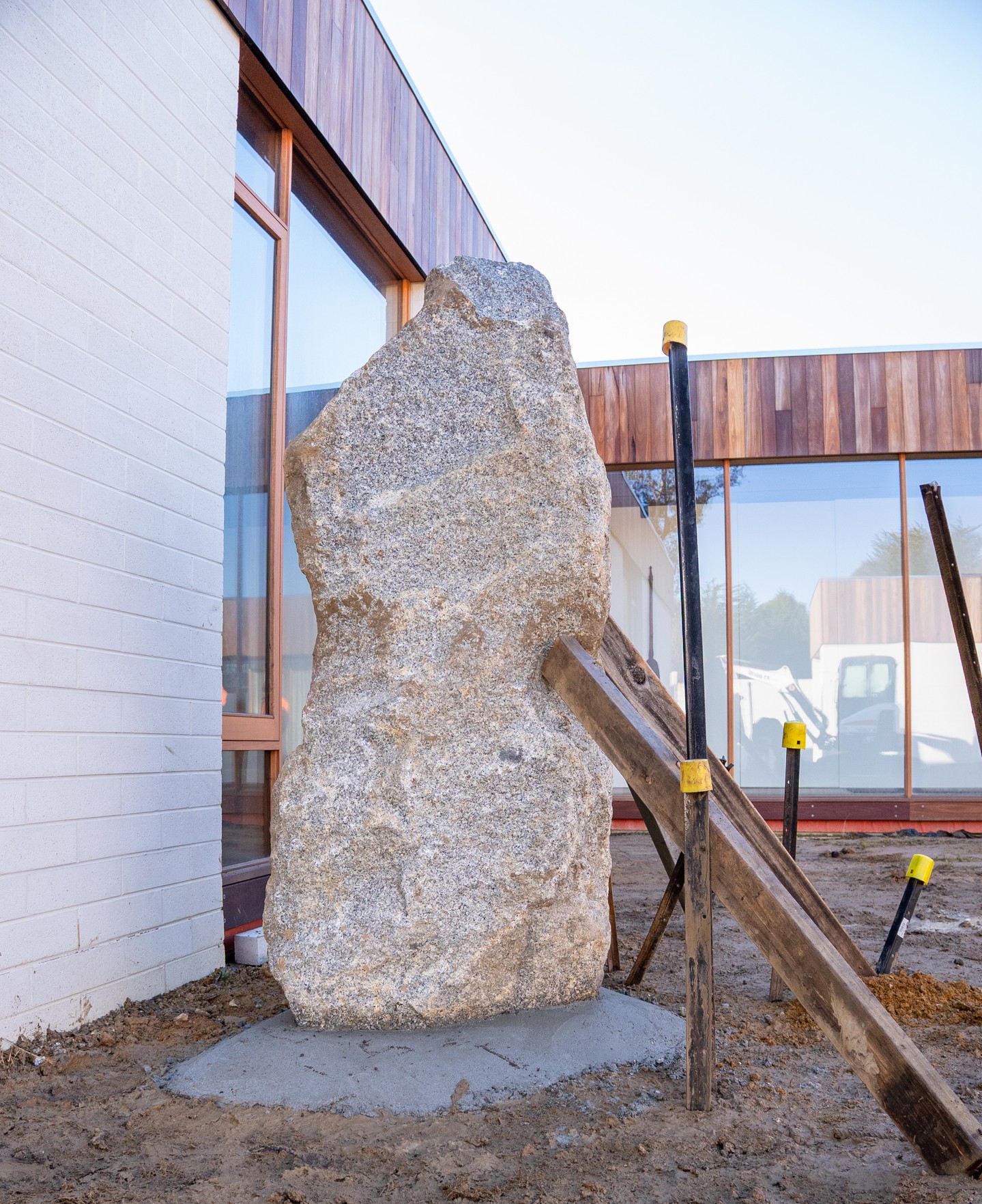 Feature boulders at this scale require the right source, the right equipment and a clear vision for how they sit in the space. This granite monolith, set and braced on site at a Macedon Ranges property, was supplied by Macedon Nursery & Garden Supplies.
For landscapers and designers working on projects that need something beyond the standard range, it's worth a conversation with the team about what can be sourced.