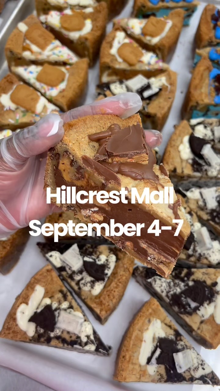 Find us at @shop_hillcrest (Centre Court) starting this Friday, right in time for the long weekend! 🍪🎀💖
-
Which flavours should we bring?! 🤭
-
#cookiepie #cakeyourway #hillcrestmall