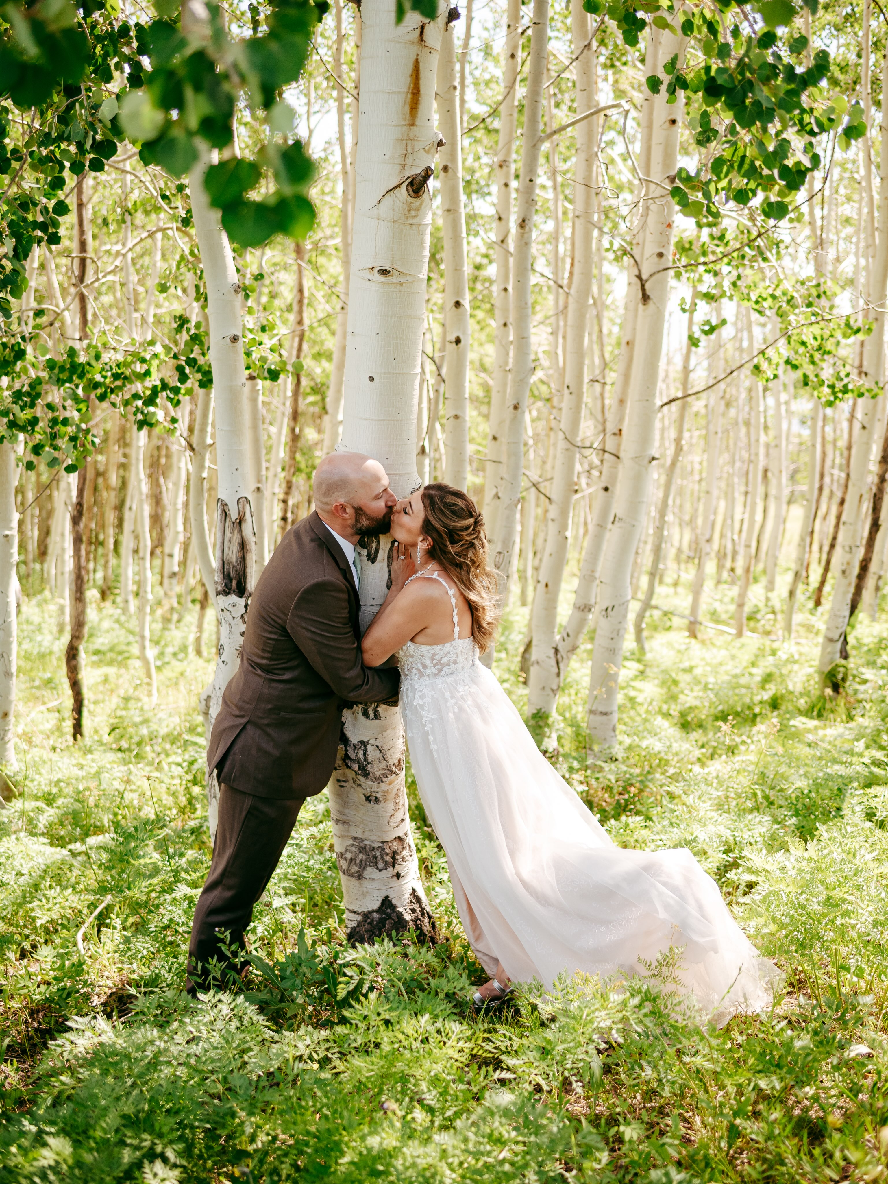 Love in the aspens ✨🌳✨
these trees were magical
.
.
.
#virginiaweddingphotographer #vaweddingphotographer #coloradoweddingphotographer #dmvweddingphotographer #virginiaphotographer
