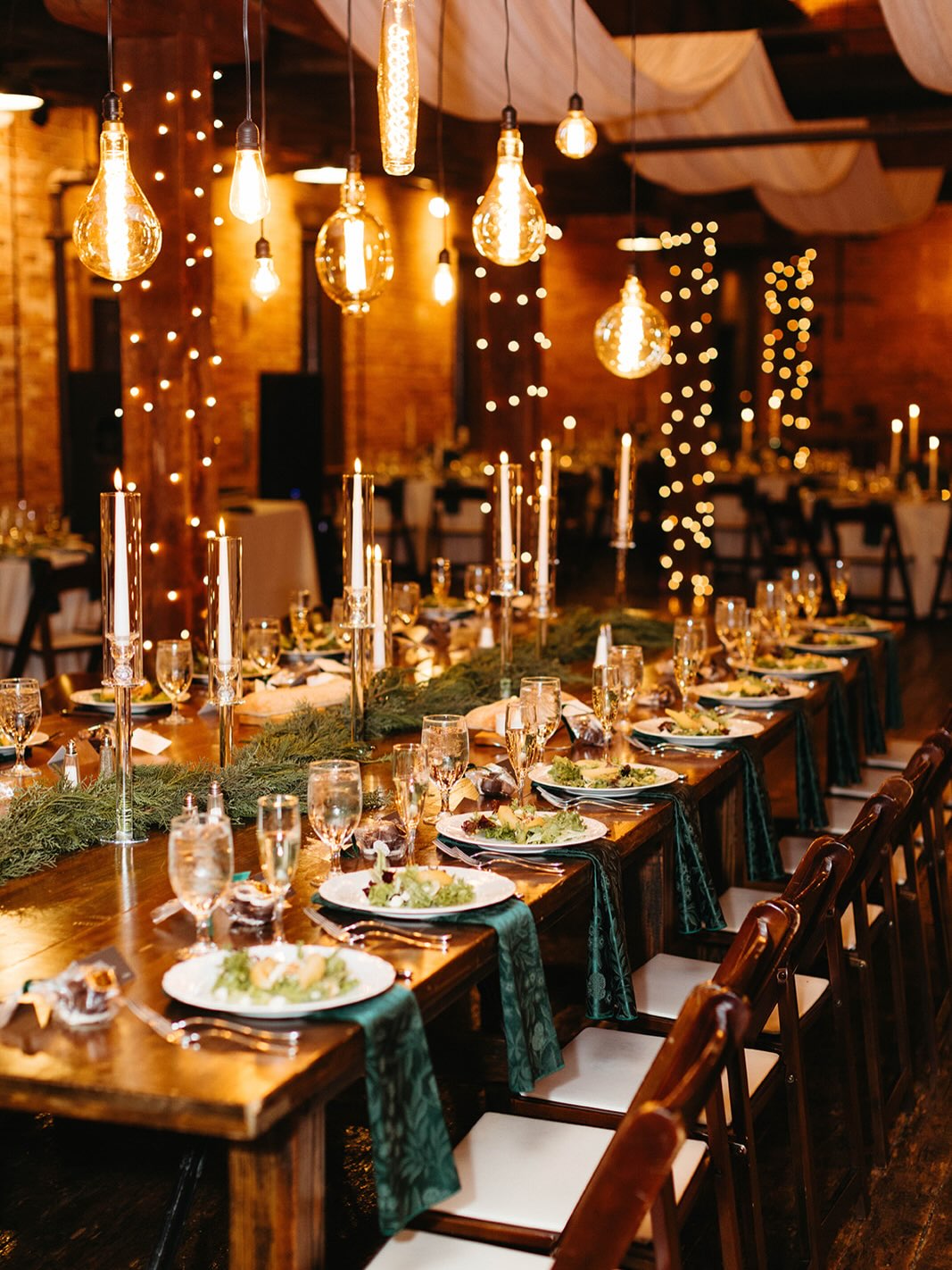 Your winter wedding is defrosting 🌲 🥰 Can we talk about how cozy the Rizzardi Room is during the wintertime?! ✨ ♥️ 🕯️Give us all the candlelight, winter greens, and satin emerald green cloth napkins 😍
Hey! And it’s not too late if you’re considering a January, February, or March 2027 winter wedding 👀
Back to the beautiful photos from Delaney & Connor’s winter wedding 🌲
Photographer: @madeline.isabella
Planner: @akgweddings
Florist: @lancasterflowerco
DJ: @completewedo
Caterer: @rettewscatering
Linens: @specialoccasionscollection
Edison Bulbs: @strayproductionservices
Videographer: @bodnarfilmco
Couple: @delaneyrathsam & @connor_rathsam