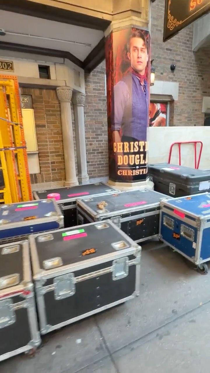 Moulin Rouge has come to an end and load-out has begun! It was a flurry of Local One stagehands and teamsters on 45th Street as this mammoth production moves out. And wasting no time, the marketing was already being removed just down the block!