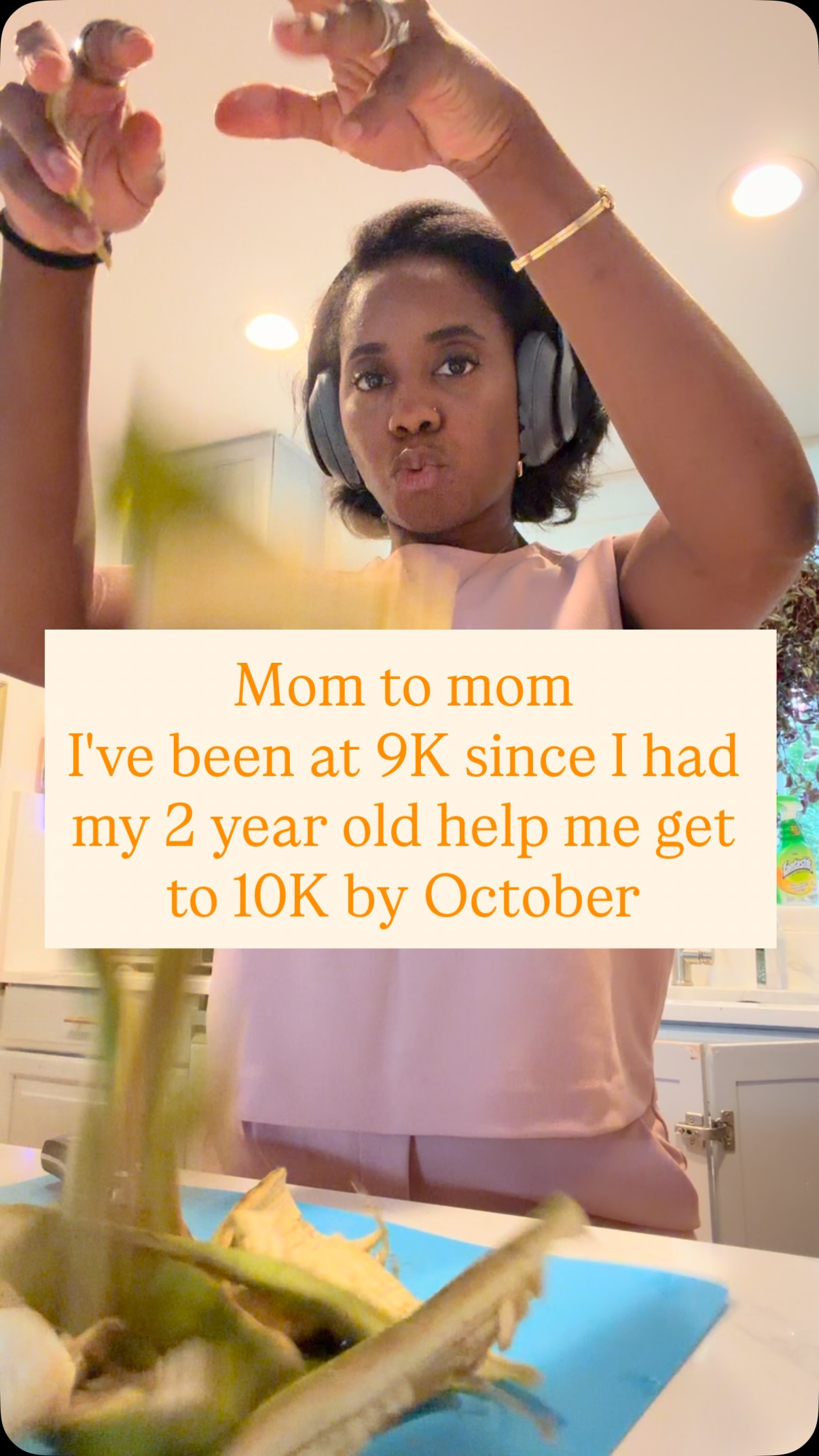Follow, share, comment, and like and come back in a month to see if hit my goal
I've been stuck at 9K for over 2 years partly showing up on here is wayyyy different then before becoming a mom and will forever be navigating this motherhood journey and mainly being a present mom requires putting my energy else where.
Now that the little ones are a bit older and in care for during most days I'm ready to show up ever more often but most importantly intentional as a dietitian inspiring other women to eat and live an active nourish lifestyle in all seasons of their life.
Hit follow. Drop a 🍏. Eat a fruit
Thanks for being here
#dietitiansofig #healthandwellness #registereddietitian #womenshealth