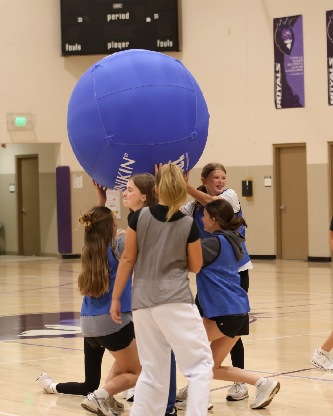 Our students had a blast community building with their peers in gym!
#teachingfortransformation