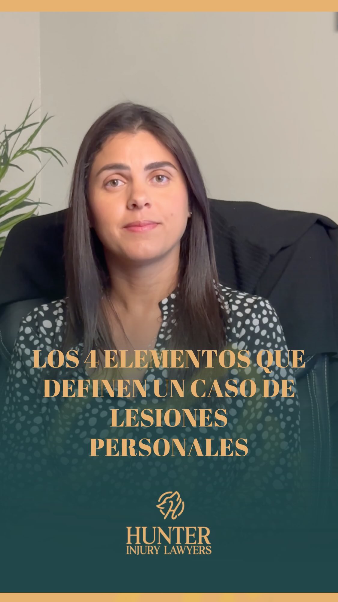 Que otra persona haya causado un accidente no significa automáticamente que exista un caso sencillo o que la compensación esté garantizada.
Un caso de lesiones personales debe analizarse desde diferentes ángulos. La responsabilidad es importante, pero también lo son los daños, la conexión entre el accidente y las lesiones, y la posibilidad real de obtener una compensación.
Por eso, evaluar un caso no consiste simplemente en preguntar: “¿Quién tuvo la culpa?”
También implica analizar:
-Responsabilidad: ¿Quién causó el accidente?
-Daños: ¿Qué pérdidas y lesiones pueden demostrarse?
-Causalidad: ¿Existe una conexión clara entre el accidente y las lesiones?
-Posibilidad de recuperación: ¿Existe una fuente real de compensación?
Las cuatro piezas importan. Porque el objetivo no es simplemente ganar una discusión sobre quién tuvo la culpa. El objetivo es construir un caso que pueda ayudar al cliente a obtener una compensación real.
To Others, It’s Just Business. For Us, It’s Personal.
#LesionesPersonales