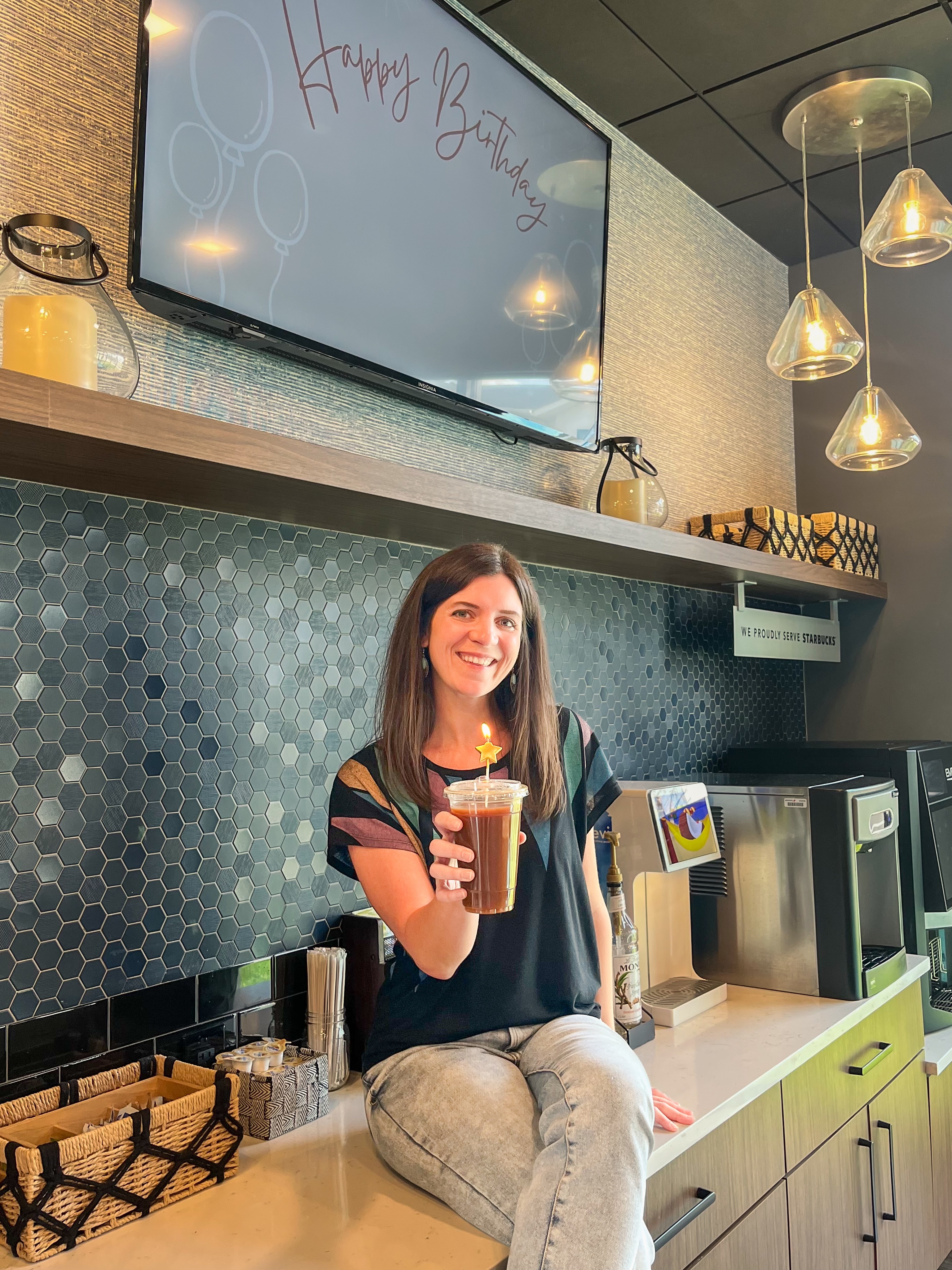 Another year older, still taking full advantage of the free clubhouse coffee. Happy September birthdays to our friends at College Station🎉🎂
#CollegeTownCommunities #LiveWithin