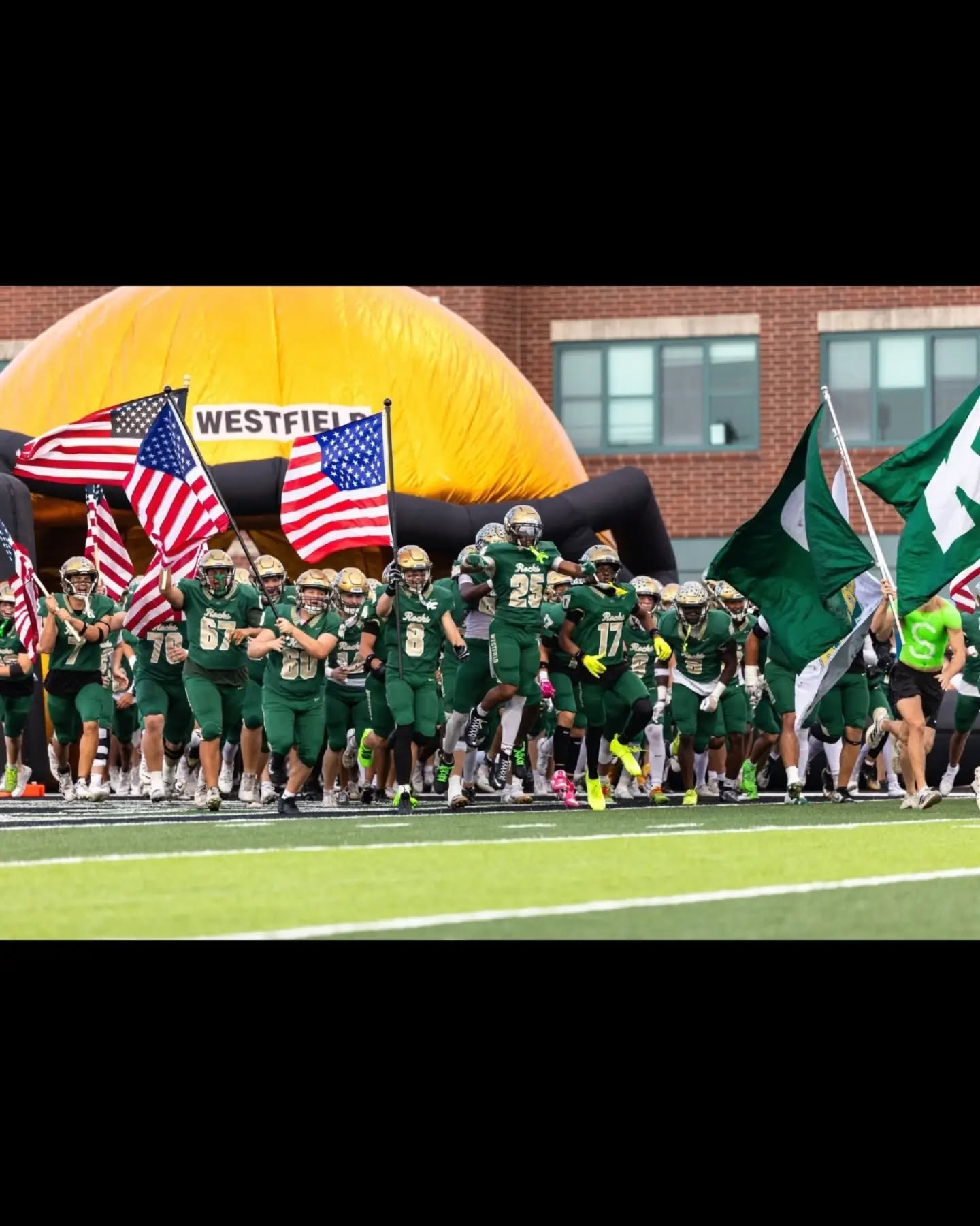 The Shamrocks move to 5-0 on the season after a decisive victory against Hamilton Southeastern in a Hoosier Crossroads Conference matchup.
Photos sponsored by @solidwellnesswestfield
Full game gallery available later this weekend.
#fridaynightlights🏈 #indianahighschoolfootball #indianafootball #highschoolfootball #highschoolfootballphotography