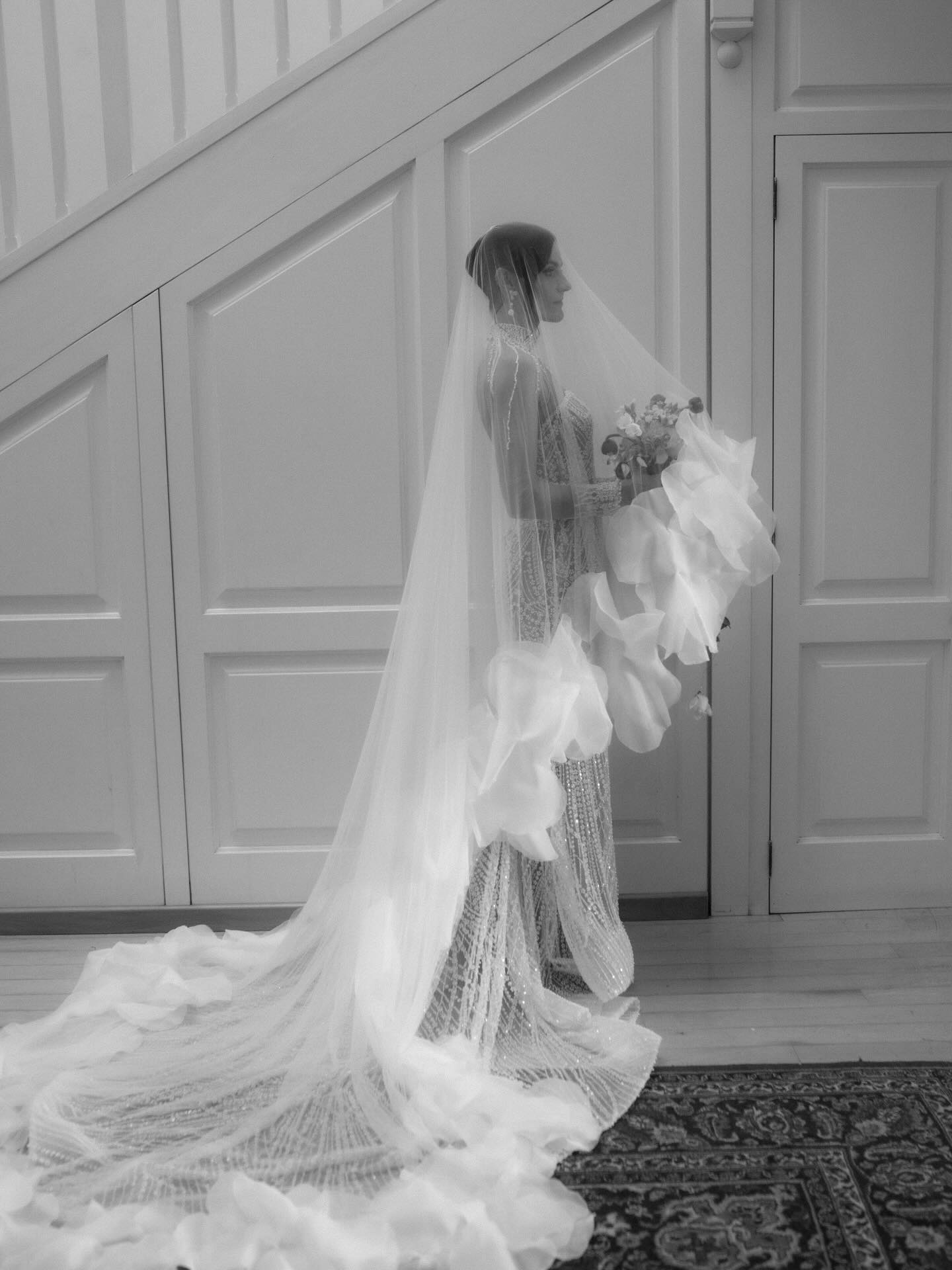 🍑🧡🤩A MOMENT for the DRESS that wrote her own story! 🥂✨🙌
Over 2 decades in the bridal design industry, but this plot twist was a first for us! Hundreds of hours invested into meticulously hand-crafting this bespoke gown, over a period of 5 months. Fittings, adjustments, love & care poured out, to create a fully beaded couture piece of art. Only for her to find herself without a bride, just 3 weeks before the wedding!
But art like this, could not be left discarded in a dark garment bag….. she simply had to see the light of day! So we decided to give her a celebration worthy of her beauty 🥂✨
She didn’t get the original ending she was supposed to, but sometimes fate steps in and writes the story. And we think this debut, was even more spectacular than we could have imagined.
What do you think? Is she worthy of having her very own ✨real life ✨ aisle moment?!
Drop a comment down below 👇
Concept, planning, co-ordination & dress @hanrieluesbridal
Flowers, decor & table scape @lovelaughproteas
Venue @kerristonmanorhouse
Videography @mariellecatherinephoto
Photography @paigebehn
Make-up @diosgracia_mua_aesthetics
Cake @whiskedcakeryza
Hair @hair.by.bianca.nettmann @hair_by_caryn_timms
Stationery @handmadebyjanine
Champagne tower @metanoiamobilebar
Suit @belleandbravadohilton
Embroidered sign @earthsugarbridal
Models @demi_spriggs @Iandevenish1
#bridalcouture #modernbride #mermaidweddingdress #bridalveil
