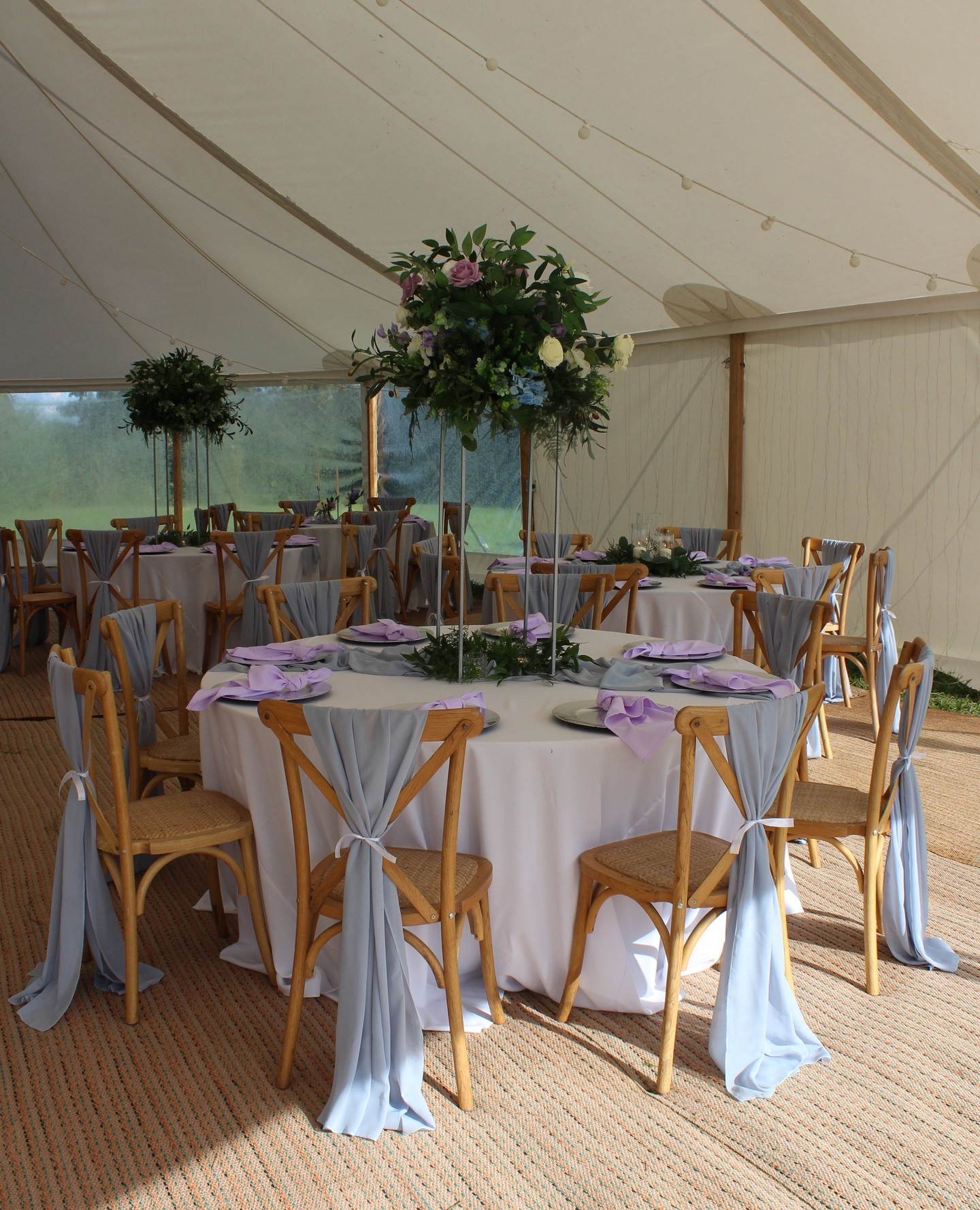 🌿WE'VE DONE THE THINKING 🌿
Our Essentials Styling Package exists for couples who want a beautifully styled wedding without having to make approximately 4,762 decisions about candlesticks.
We've brought together the things we know WORK.
Ceremony styling.
Guest tables.
Top table.
Chair drapes.
Napkins.
Charger plates.
Candles.
Signage.
All designed to work together, with choices so you can still make it feel like YOUR wedding.
It's the middle ground between completely DIY and completely bespoke.
And if you're getting married this winter… I'd definitely keep reading our posts over the next few days. 👀
Download the brochure via link in bio
#WeddingPackage #WeddingStyling #EastMidlandsBride
@samitipi