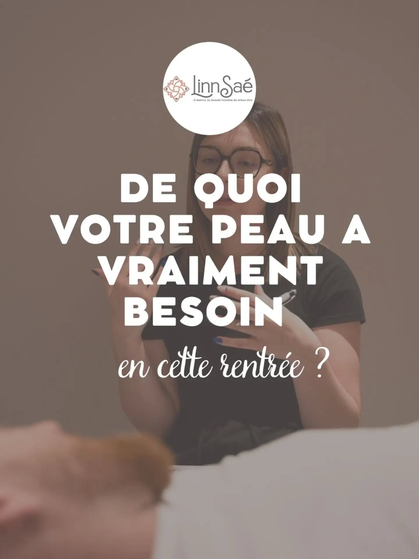 👉 DE QUOI A BESOIN VOTRE PEAU ?
1 Hydrater
2 Réconforter
3 Réveiller l’éclat
4 Continuer à protéger
Pas besoin d’en faire trop : les bons gestes et les bons produits, au bon moment pour prendre soin de votre peau.
Et vous, de quoi votre peau a-t-elle le plus besoin en cette rentrée ? 👇
Routinebeauté - algotherm - Royercosmétique -soinduvisage -institutdebeautélessablesdolonne
---------
📍Institut de beauté à Saint-Mathurin, à deux pas des Sables-d'Olonne et des Achards.
Spécialisée dans les massages intuitifs, les soins du visage bio et la beauté holistique, je vous accompagne pour prendre soin de vous naturellement et vous offrir une véritable parenthèse de bien-être.