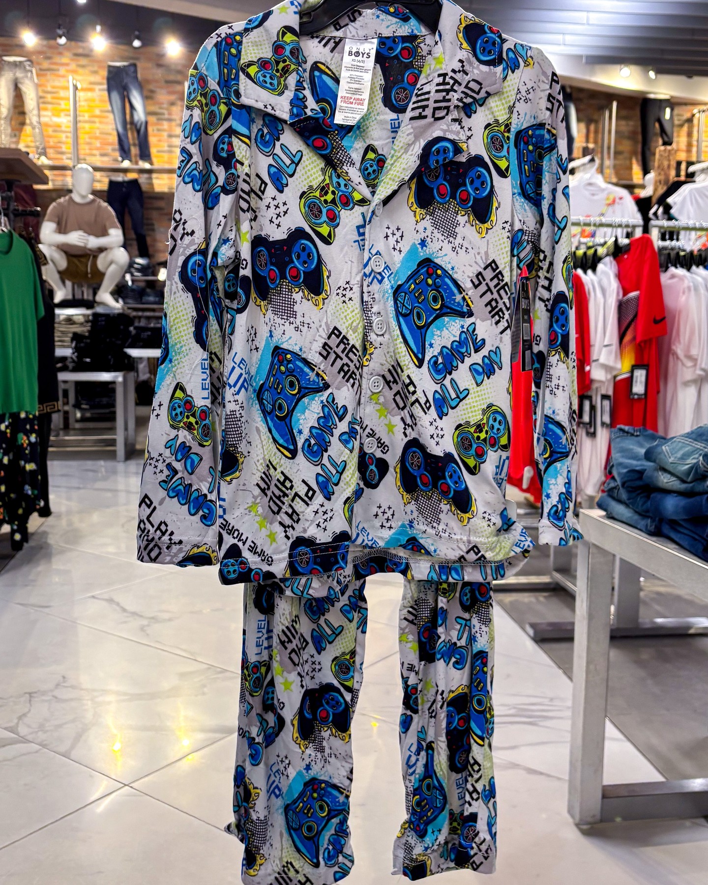 Cozy season is here! π§Έβ¨
Stop by J. Michael's for the comfiest PJs for your little ones β game night prints, pink bows, and teddy bears for the girls; plaid patterns and gamer vibes for the boys.
Bedtime just got a whole lot cuter. π€
Sizes for all ages, available in-store now!
#JMichael #KidsPajamas #CozySeason #GirlsPJs #BoysPJs #KidsFashion