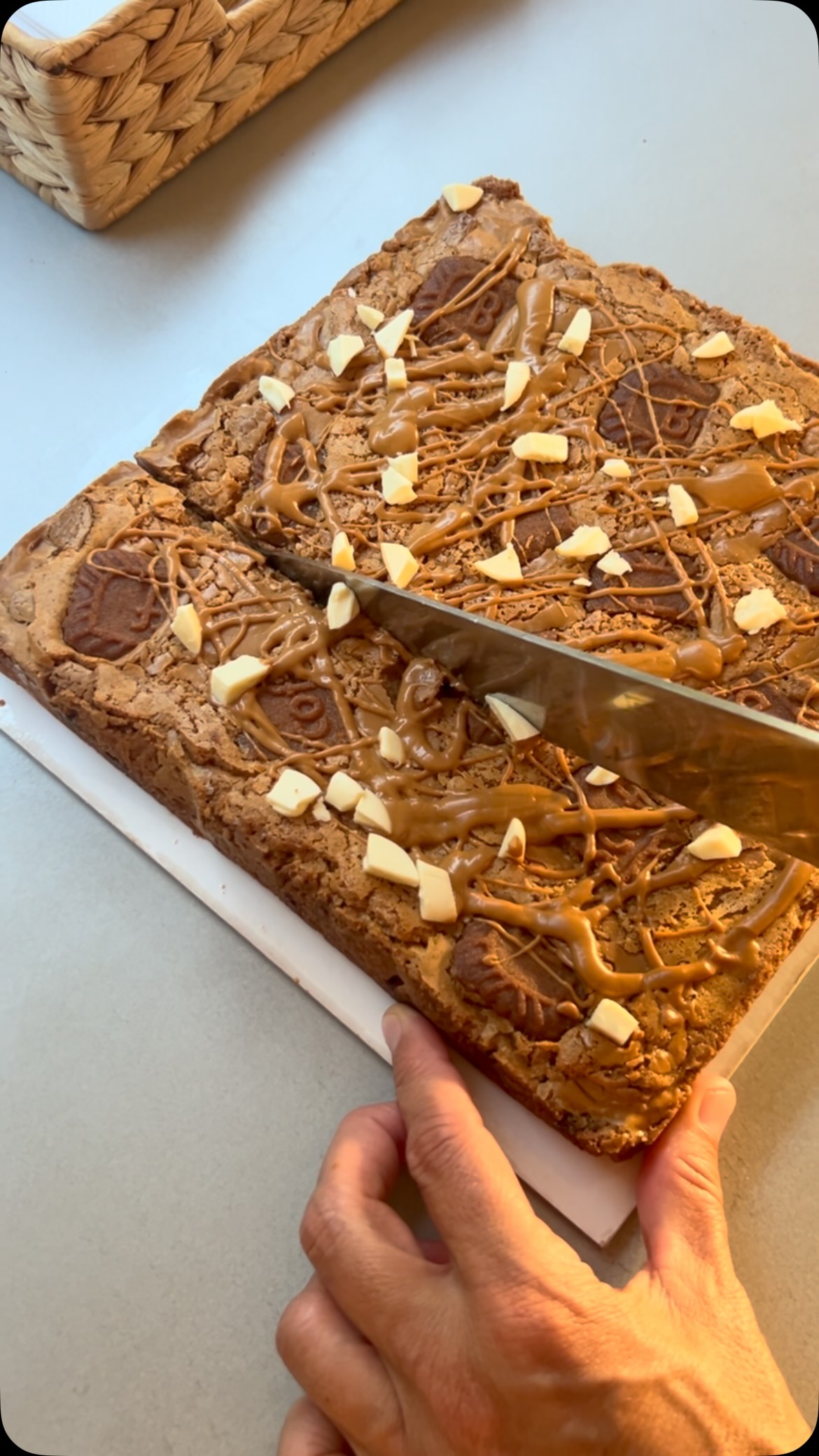 Biscoff Blondie
Preparant la nova temporada
En breu tindreu les nostres caixes de brownies disponibles per encàrreg.
#biscoffcake #biscoffblondies #brownie #pastissospersonalitzats #birthdaycake