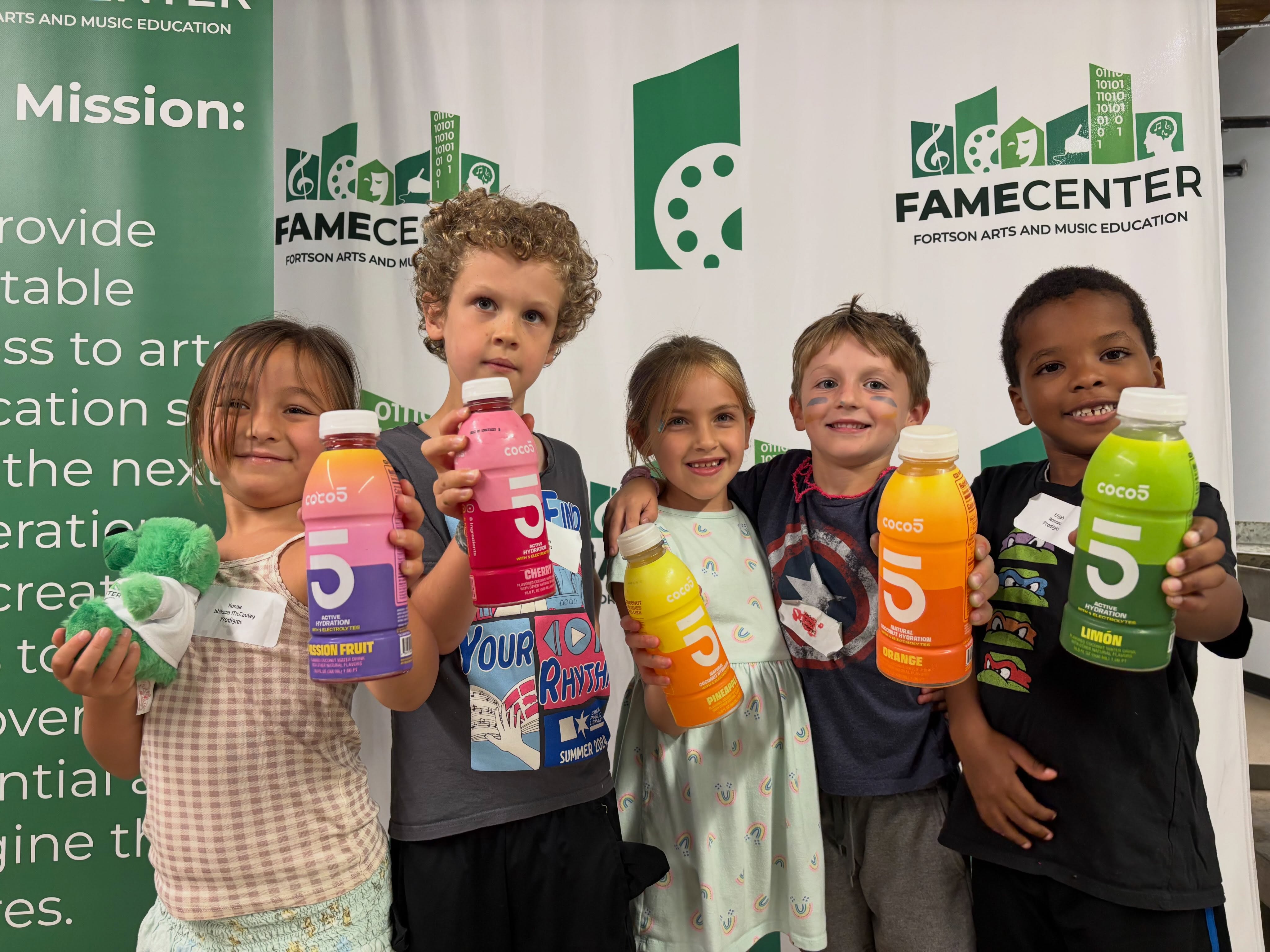 A little creativity and a lot of hydration 💚🎨
Huge thank you to @drinkcoco5 for keeping our FAME campers refreshed, energized, and smiling all summer long! We love having your colorful drinks be part of the fun 🥤✨
#FAMECenter #COCO5 #SummerCamp #ChicagoArts