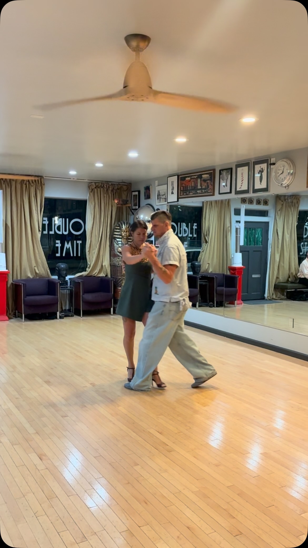 Calacita tango good job people tango.