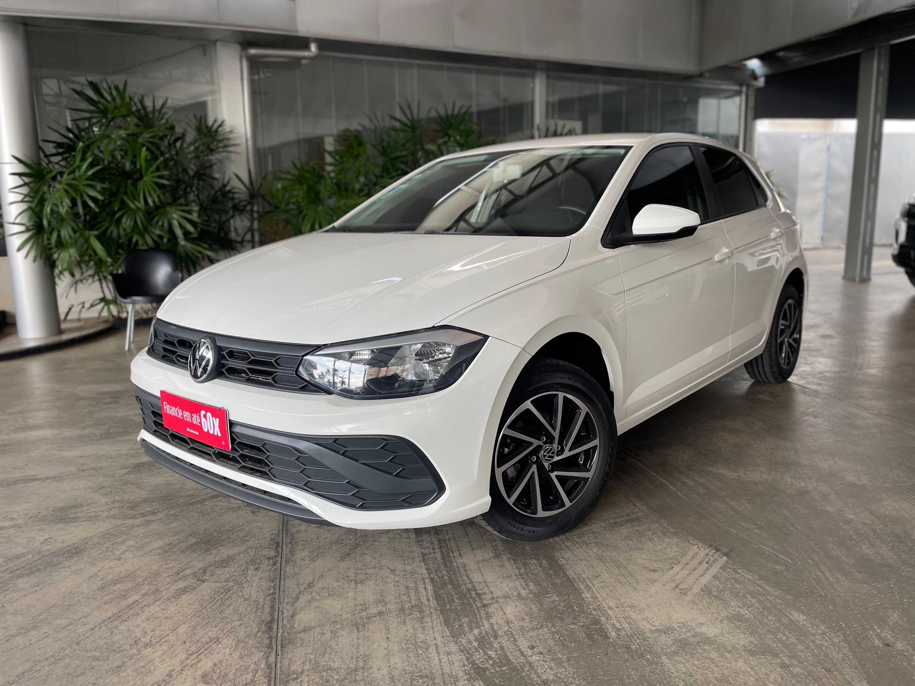 VW POLO TRACK
Ano/Modelo: 2024/2024
Motor: 1.0
Câmbio: Manual
Combustível: Flex
Facilitamos a entrada
Financiamos com as melhores taxas
Aceitamos seu carro no negócio
Entre em contato para maiores informações: (62) 9 8329-0030
Auto Padrão Veículos
Auto Shopping Passeio das Águas | Goiânia - GO.
#polo #vwpolo #volkswagen #volkswagenpolo #carrosseminovos