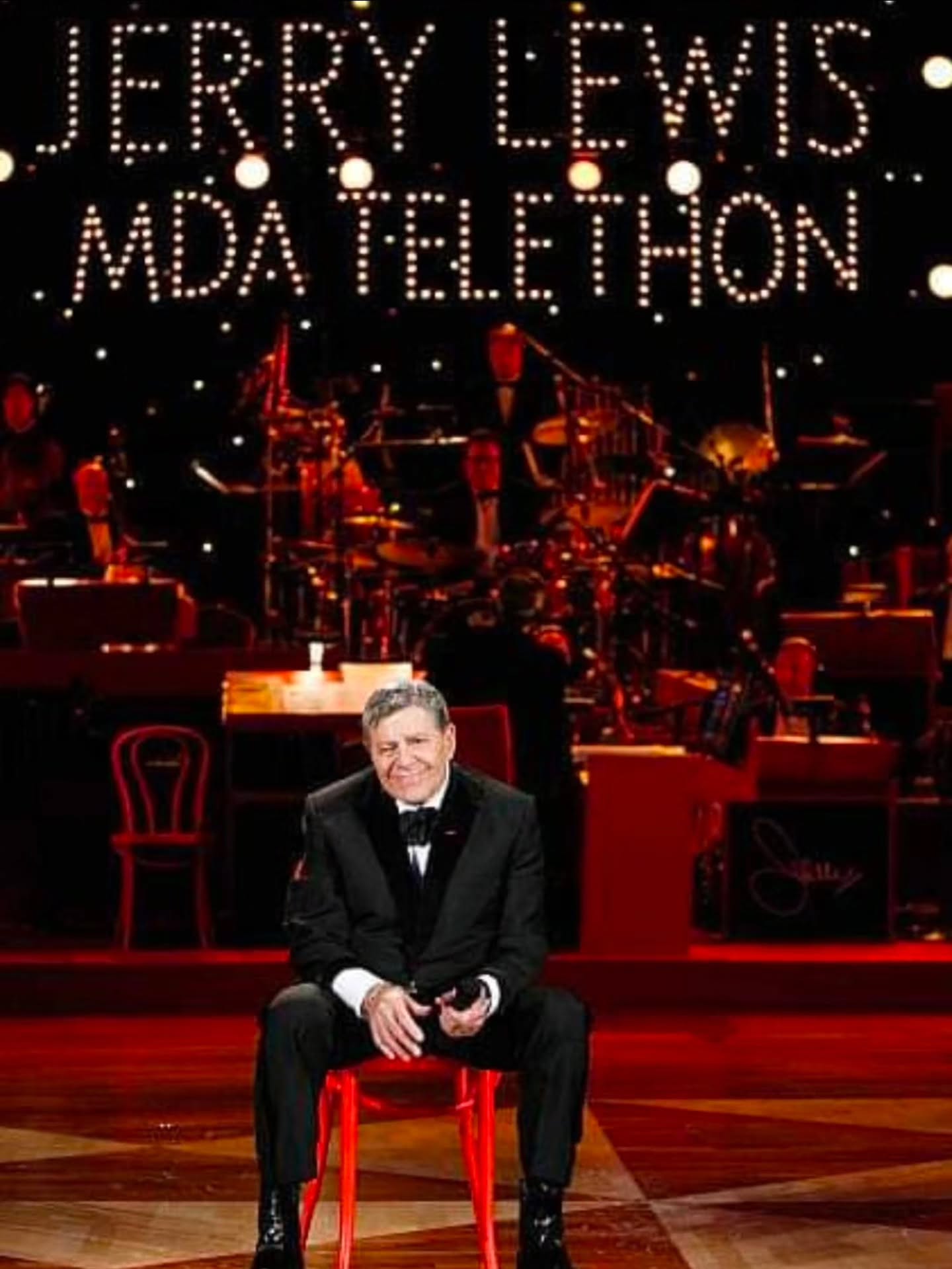 Somehow Labor Day weekend felt different as a kid watching this all weekend long. Just me?
Who remembers spending a considerable portion of Labor Day weekend getting ready for going back to school...and watching the Jerry Lewis MDA Telethon?
#MDAtelethon #GenX #generationx #80skid #70skid
