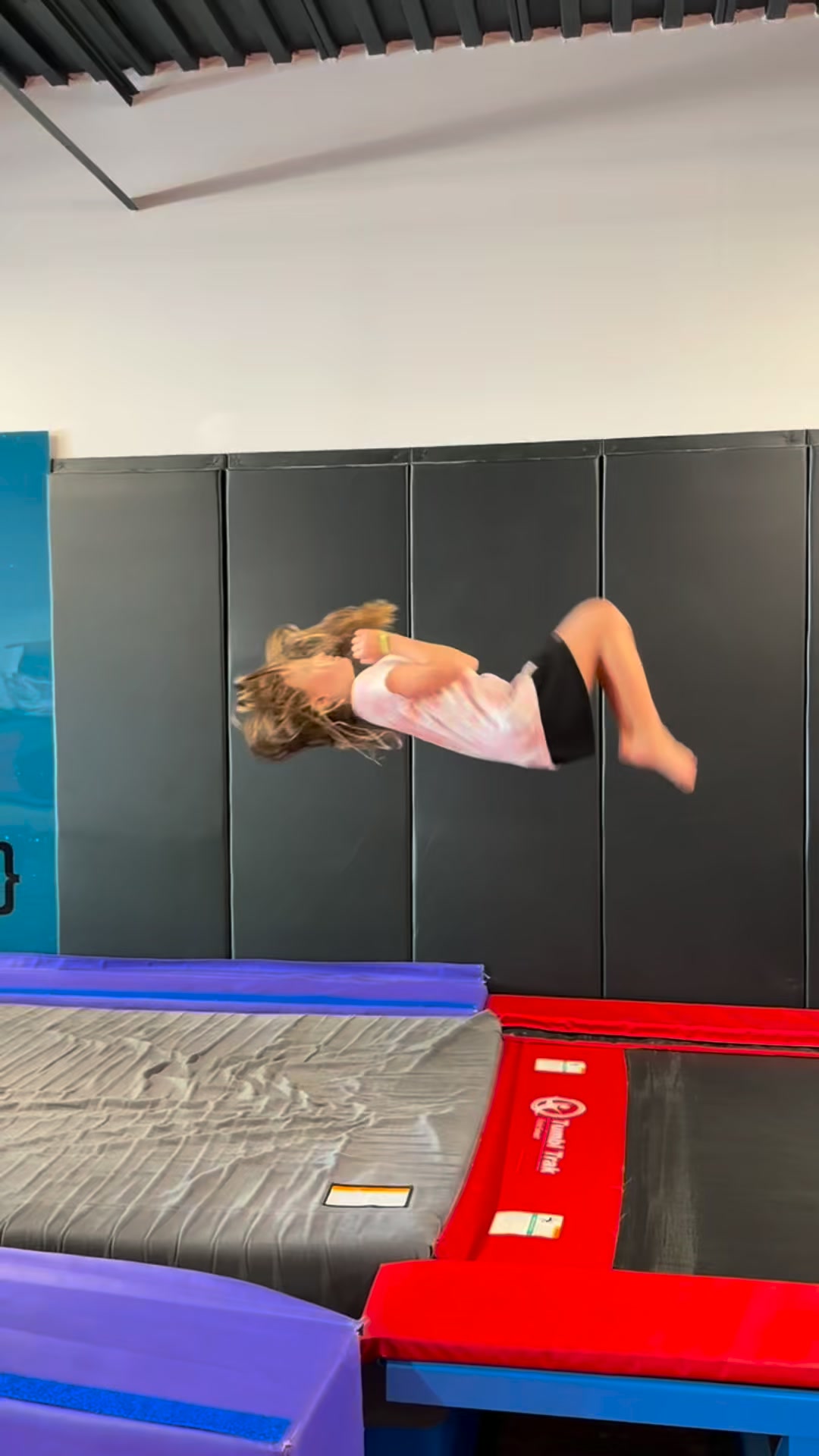 Ready to get your little one moving, learning, and building confidence this fall? 💪🏽💫 Our gymnastics programs are officially OPEN for registration!
🎉 NEW CLIENTS GET 60% OFF their first month!
⏰ But don’t wait! Classes are filling up FAST, and some classes have already reached capacity. If you’ve been thinking about registering your child, NOW is the time to secure their spot! 🏃🏽♀️💨
From building strength and coordination to confidence, friendships, and having FUN … we’re ready for an amazing fall! 🍂🤸🏽♀️
📲 Register today before your preferred class fills up!
#JamFit #Jamnastics #Gymnastics #KidsGymnastics #OttawaKids #OttawaGymnastics #FallPrograms #KidsActivities #YouthFitness #GymnasticsKids #ActiveKids #KidsFitness #OttawaParents #FallRegistration