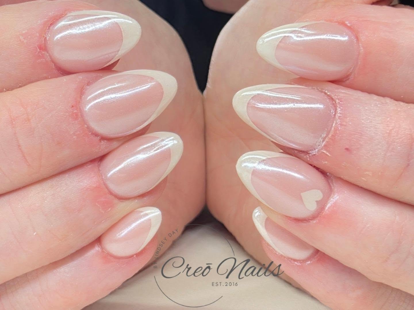 More WEDDING NAILS! Sculpted acrylic enhancements with French tips and magic white chrome and a pretty heart design ♥️