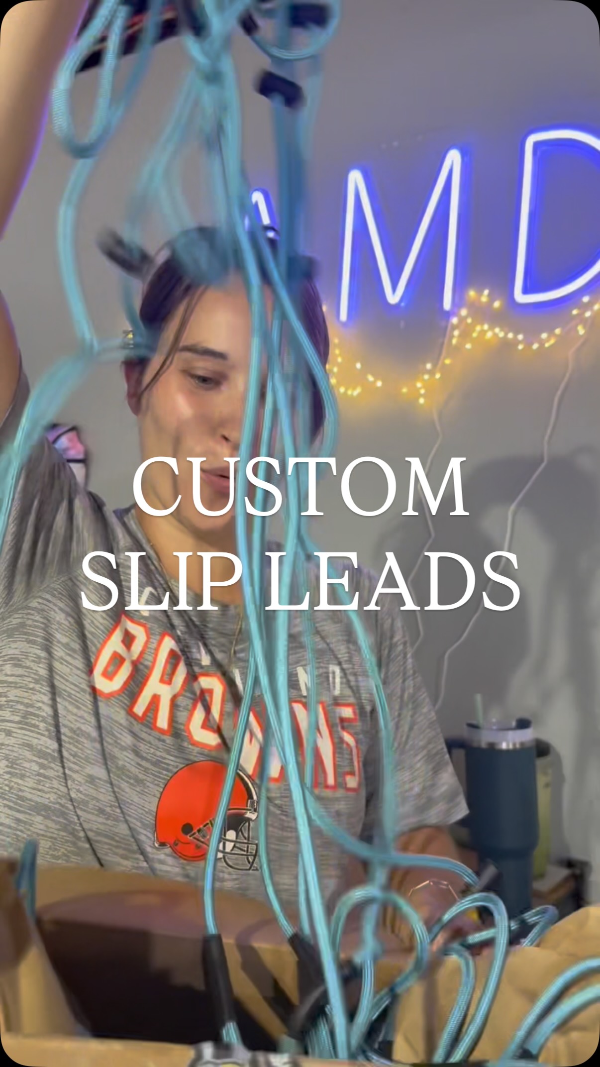 So excited about my new CUSTOMIZED slip leads from @slipleashes !!!
#dogtraining #unboxing #merch