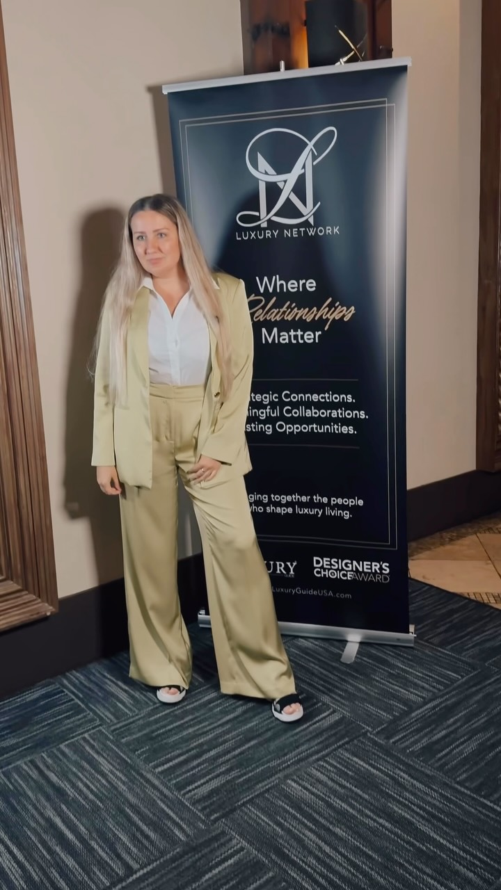 Honored to be invited as a design expert and member of the Q3 Interior Design Panel at the Designer’s Choice Award event. ✨
It was a wonderful evening connecting with fellow designers and industry professionals from Miami to Palm Beach, celebrating creativity, design, and our shared passion for beautiful interiors.
Thank you @luxuryguideusa and @life_withlynette for the invitation and for bringing the design community together. 🤍
#InteriorDesign #MiamiInteriorDesigner #DesignWorldStudio #InteriorDesignMiami #designcommunity