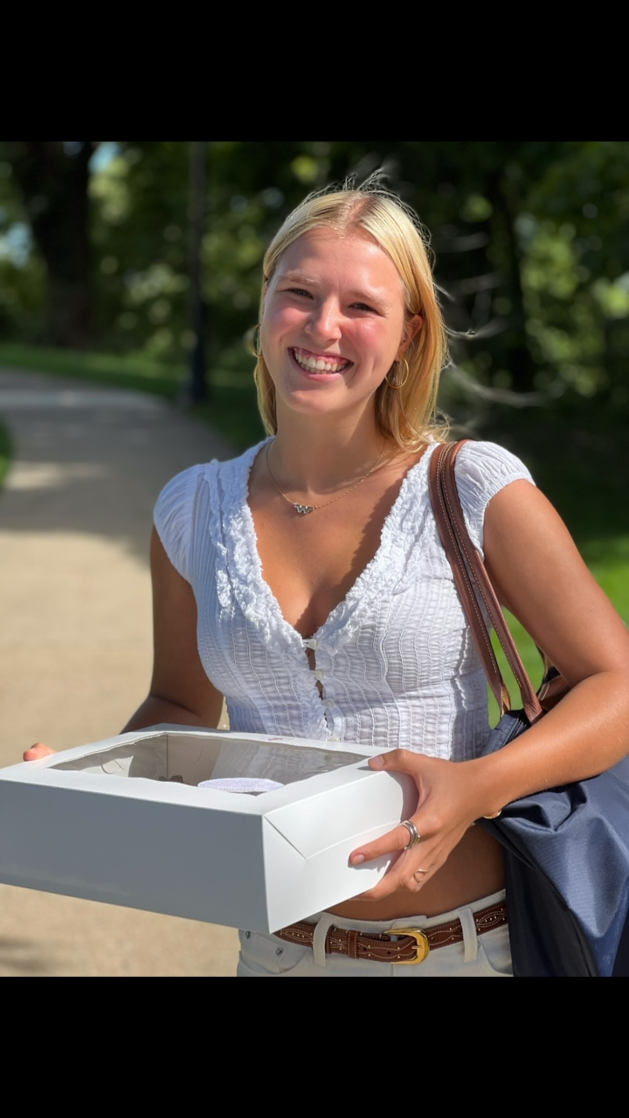 First birthdays away from home are extra extra special!🥹 Hope this sweet girl had a wonderful one! #meganscupcakes614 #granvilleohio #denisonu