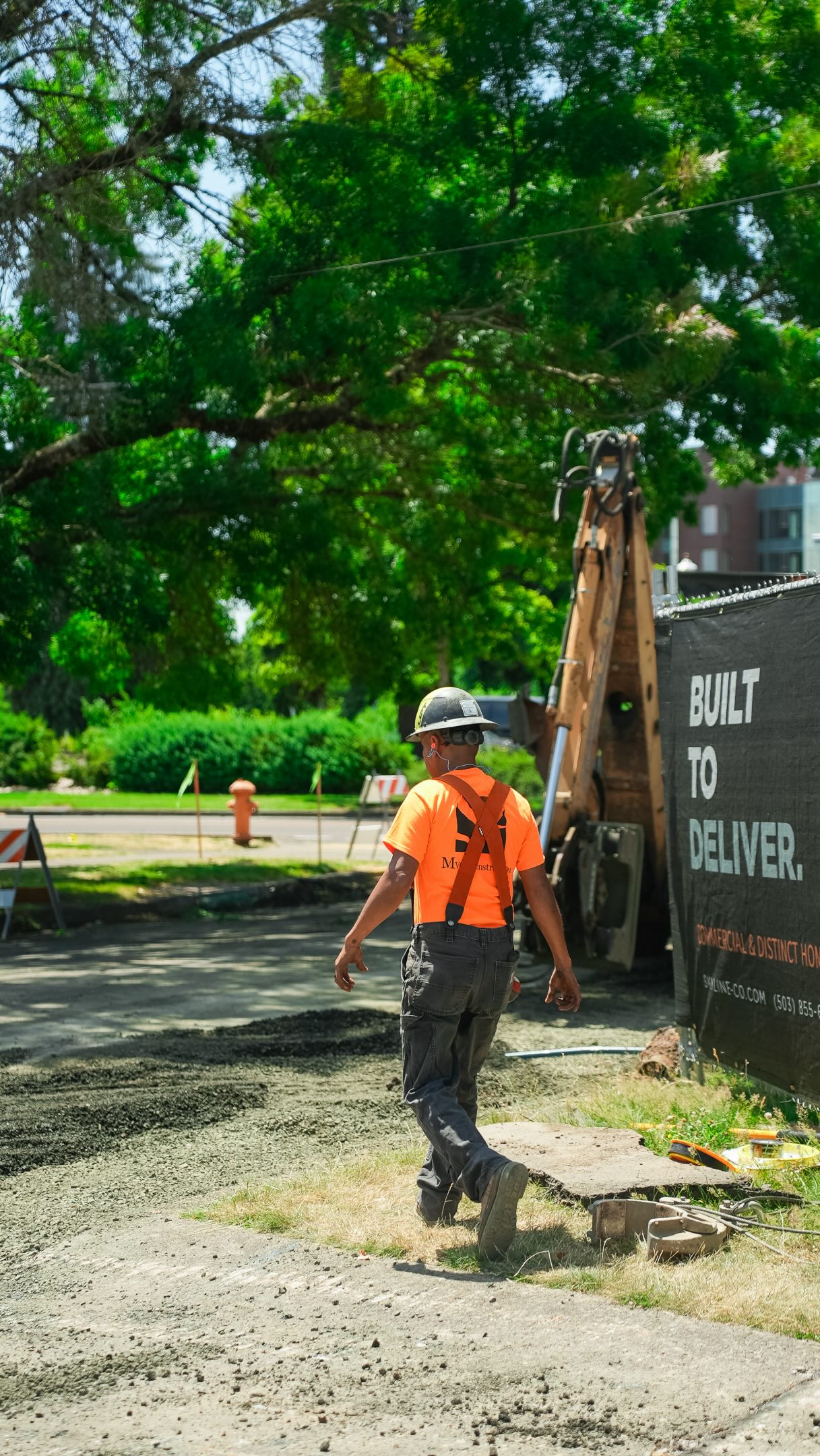 Not your average pour🥱
-
-
We’re officially pouring the elevator shaft, which means one of the major pieces of the project is now taking shape. Once this is wrapped, we can really start moving.
The groundwork is done.
The momentum is here.
Now we’re going full speed ahead.
-
And trust us… you’re going to want to watch this one come together. 👀
-
-
#construction #builder #localbusiness #corvallis #osu