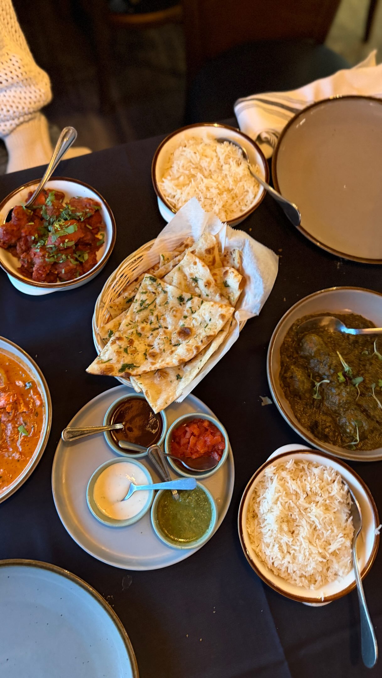 Birthday dinner at @ziqrrestaurant for Tdawg 🥂✨
The cocktails were delicious, but the food really stole the show. We started with the samosa platter, and my favorite was the traditional potato + peas. Then came the masala fries, which disappeared pretty quickly.
For entrees, we went with the classics because we’re basic and we know what we like 😂 Tikka masala + saag paneer kofta, and honestly, both were so good.
I’m a big believer in sharing everything. That’s how you get to try a little bit of everything, so get you some friends who are willing to do the same. 🤌🏼
Also, a little side note: creating videos for Instagram is a little too much for me right now. So we’re going back to the OG content around here: photos. 🤷🏻♀️ That’s why I started this page, and that’s how I’m moving forward, with the occasional video when I feel like it. 😂
Phone eats first. Always. 📸🍽️
#CincinnatiFoodie #CincinnatiRestaurants #CincyEats #IndianFood #FoodieInTheCincy