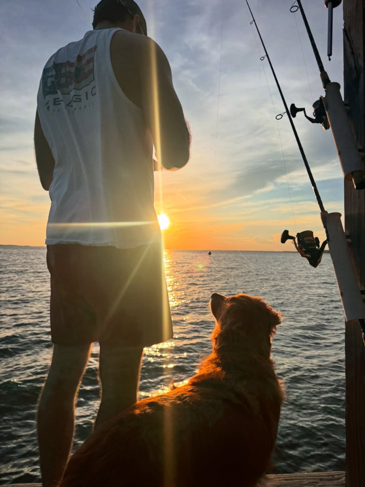 The before pic. Check back later to see what we caught.
#fishingbuddy #goldenretriever #fishing #family #30a