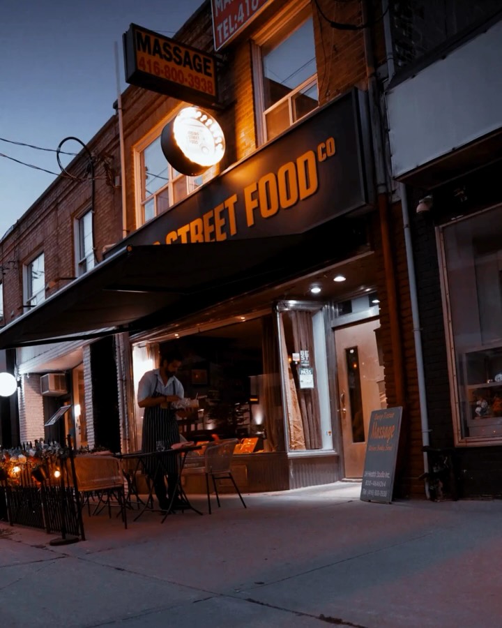 The Leaside Edit: @mmclachlanto
From a $20 commitment to a $200 apology.
Five worth-it spots in Leaside, in his own words.