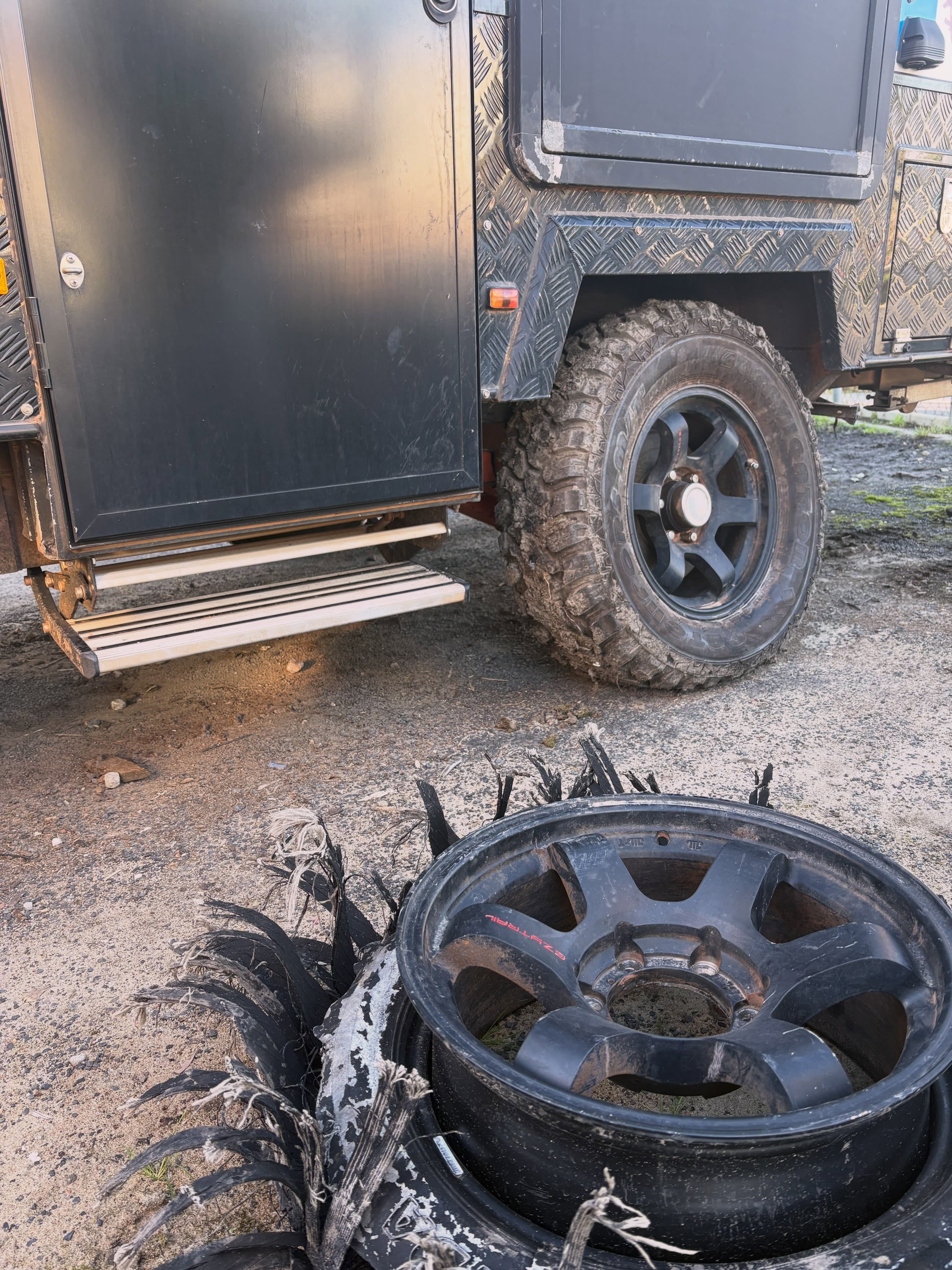 Don’t let this be you on the highway. Tyres are one of the easiest things to check and one of the worst to ignore. Get yours looked at before your next trip.
#YambaCaravanCentre #CampingLife #CaravanLife #CampingAustralia #CaravanAccessories #RoadTripReady #Yamba #ClarenceValley #ShopLocal