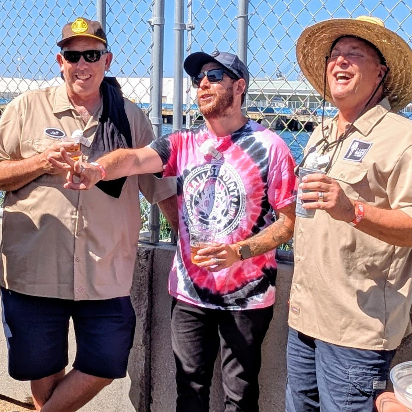 Jeff. Jeff. Jeff.
@capitalofcraftbeerfest
@ballastpointsandiego
@jefflozano @ilikebeer_the_talent
@jeffreyspanier
#sdbeer #beerme #beerstagram🍻