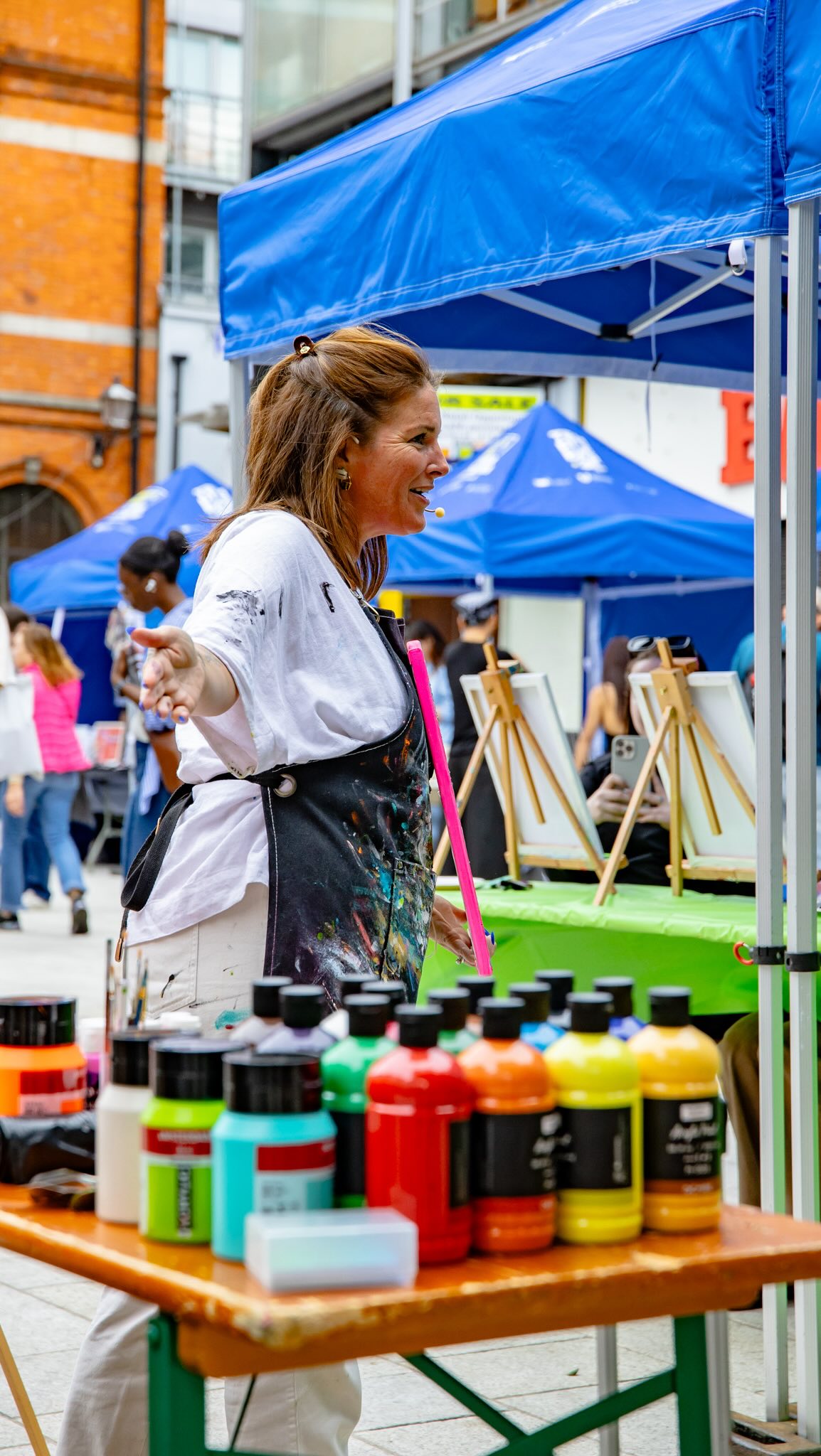 Fancy seeing Temple Bar a little differently?
City in Layers is taking over Meeting House Square tomorrow for another afternoon of getting creative in the heart of the city๐จ
Come along, get stuck in and see where a little creativity takes you ๐
๐
Sunday, 20 September
๐ 2 pmโ4 pm
๐ Meeting House Square
๐๏ธ Free
Join our waitlist linked in bio๐๏ธ
#TempleBar35 #lovetemplebar #wearetemplebar #dublinevents #templebar