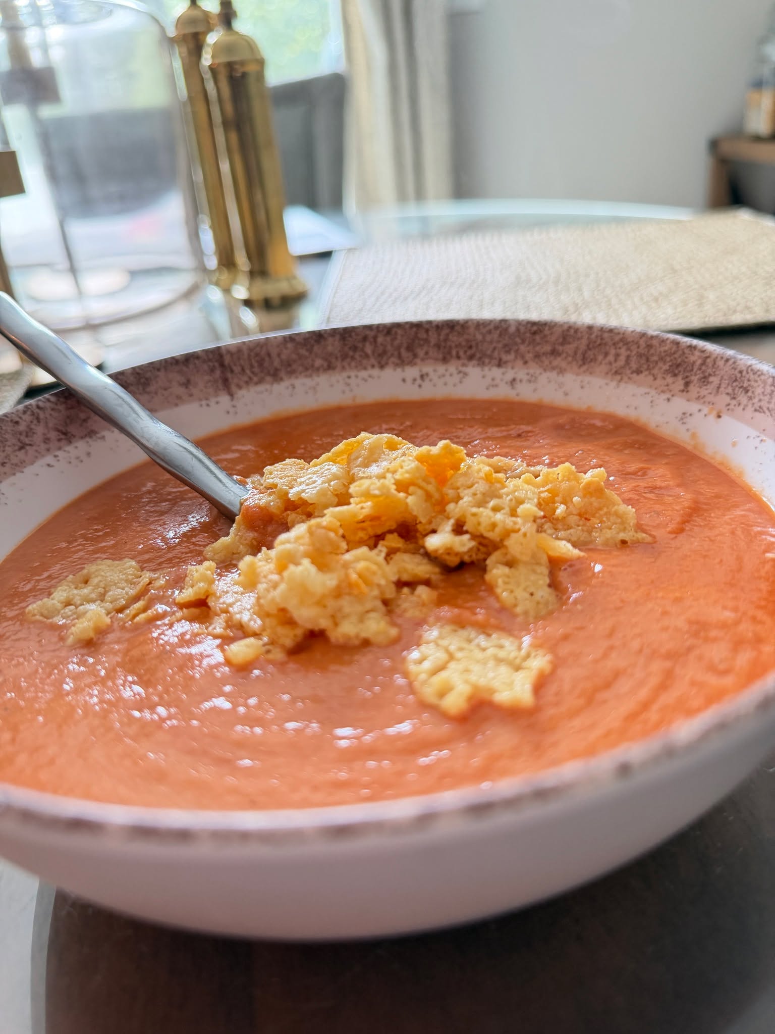 If you have more tomatoes than you know what to do with right now, make this soup. 🍅🤍 I love this time of year when the garden is giving us more than we can keep up with. This roasted tomato soup is one of my favorite ways to use the harvest, and I added @winemakerskitchen Italian Seasoning for even more flavor.
So grab what you have from the garden or make a trip to the farmers market, and let me show you how I make it. 🍅🥣
#Cooking #Gardening #Soup #Recipe #Fall