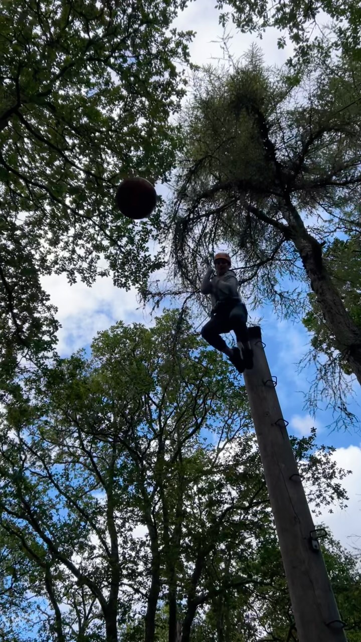 D O U N A N S - day two afternoon was full of jumping! We done the leap of faith and everyone was so encouraging, brave, and full of bounce! @soecdounans