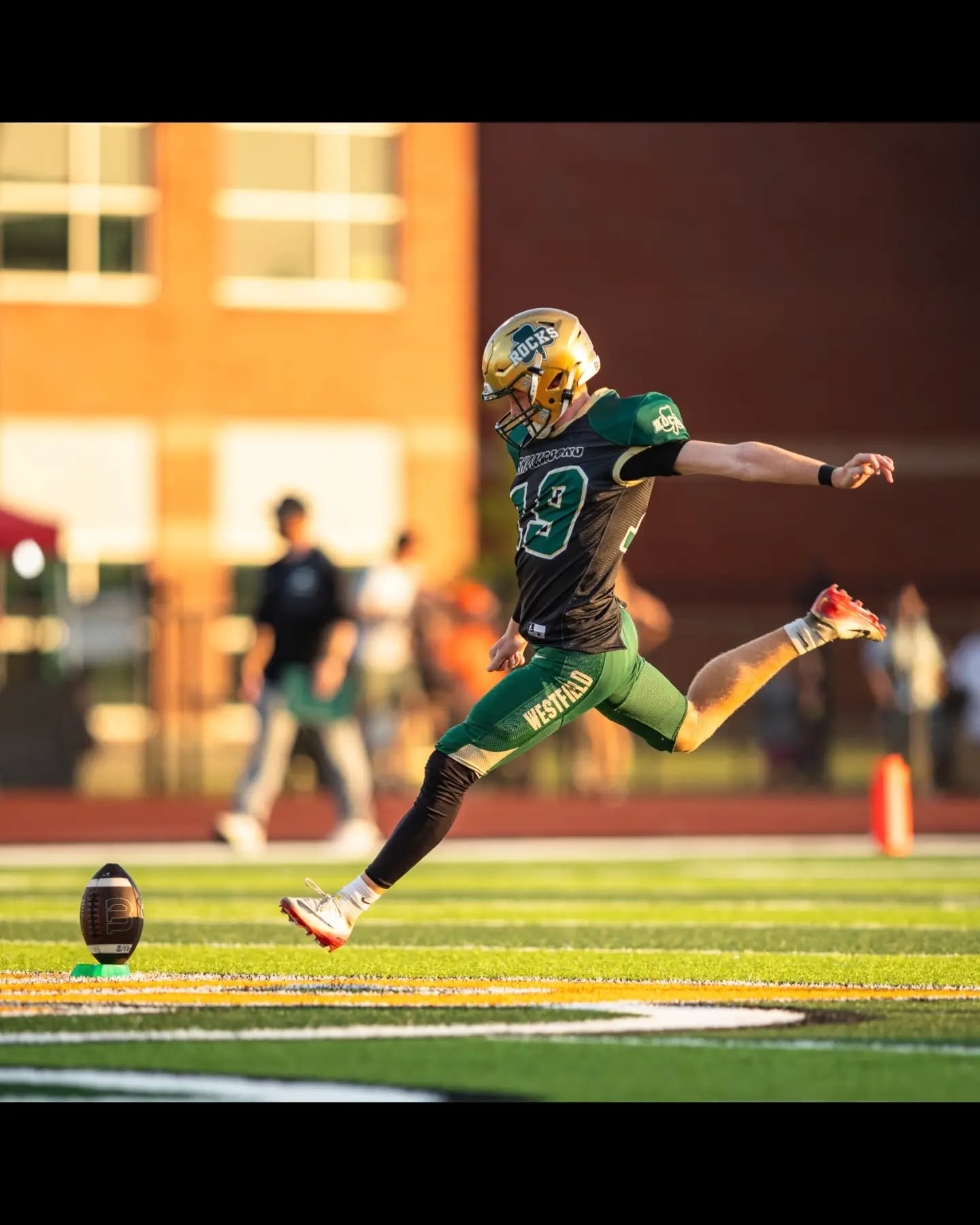 Full game gallery coming this weekend, sponsored by @solidwellnesswestfield
The Rocks continued Rollin with a decisive victory over the Zionsville Eagles, 42-7. The 3-0 Shamrocks head out to 2-1 Noblesville next week while the Eagles host a 1-2 Franklin Central team that's looking to rebound from a tough loss against the defending state champions.
#indianahighschoolfootball #indianafootball #highschoolfootball #indianahighschoolathletics #highschoolfootballphotography