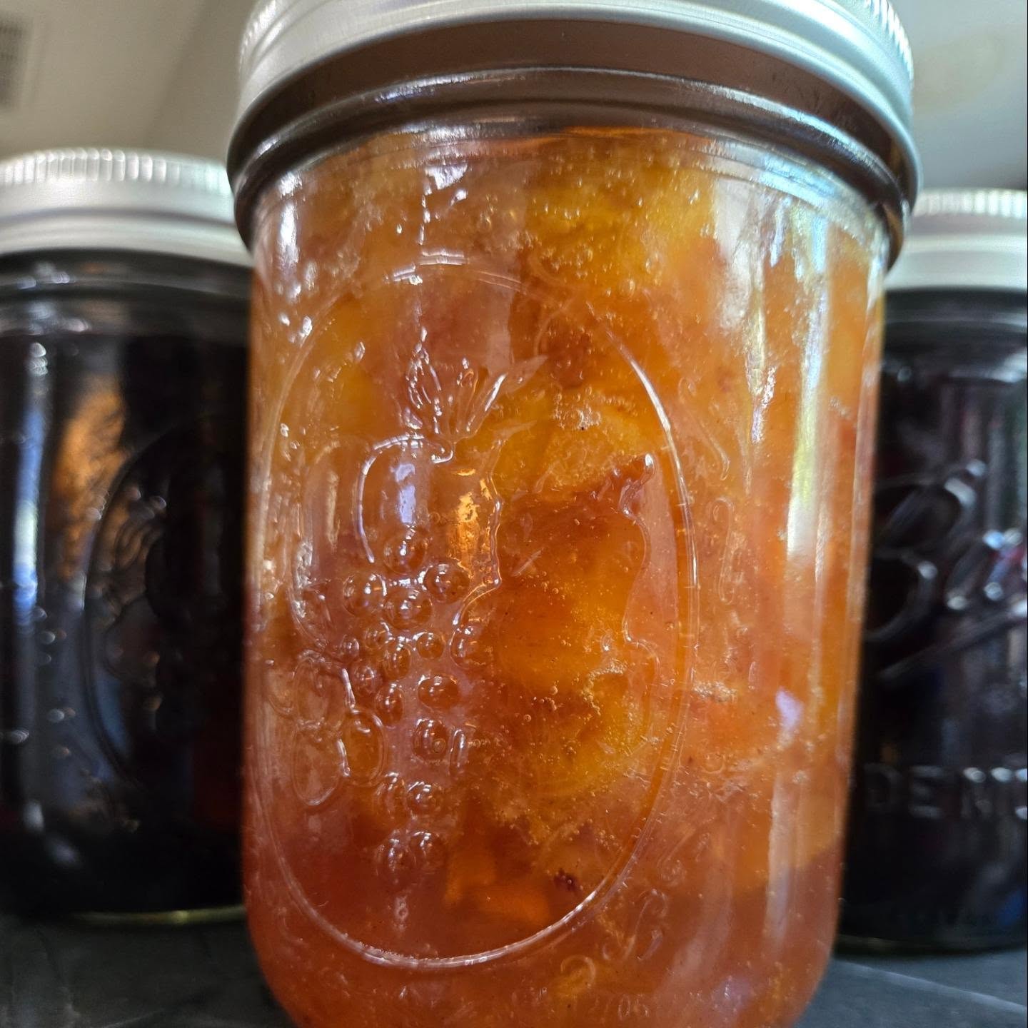 ✨️ RESTOCK ALERT ✨️
@qscrops restocked pepper jams today!
We currently have blueberry 🫐 in 0/5 & 3/5, and peach 🍑 in 1/5, 2/5, 3/5 & 4/5.
🔥 Heat levels: 🔥
0/5 No Heat
1/5 Mild
2/5 Medium
3/5 Hot
4/5 Super Hot
5/5 Extreme
It’s not just for toast! Try it with meats, sauces, ice cream, cream cheese, and more!
Let us know what you like to use it for!
🌶