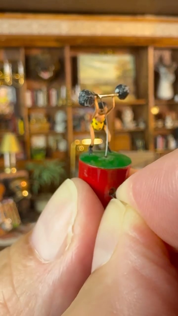 Awesome Miniature automata by St. Leger makes me smile 😊 #dollhouse #automata #miniature #vintagetoys