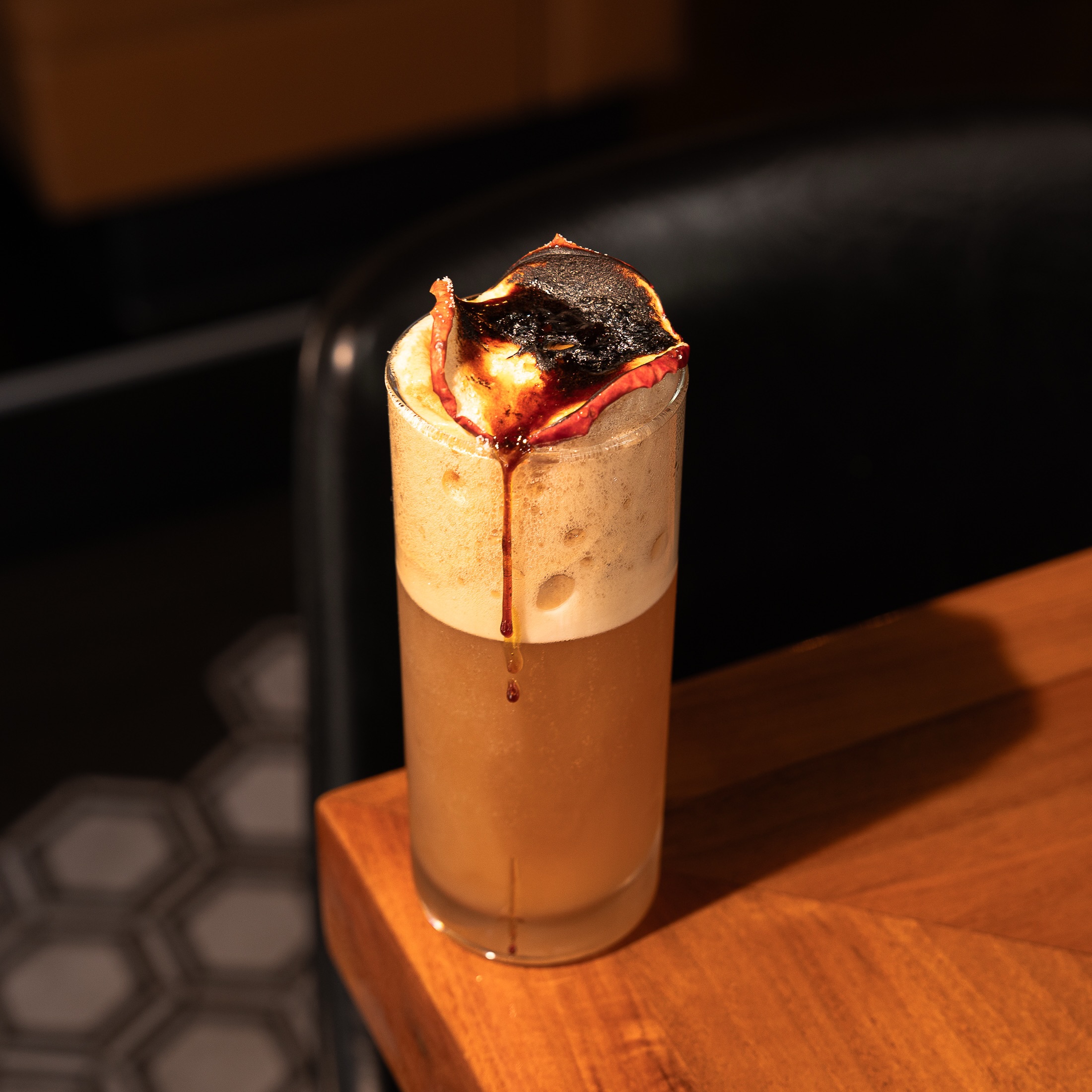 Our seasonal cocktails are here and they will not last long. 🍸🥃🍷Handcrafted, full of flavor, and made for sipping on a night out with us. Come find your new favorite before the season’s over.
.
.
.
#TheCarvery #SeasonalCocktails #HappyHour #CraftCocktails #ComeThirsty