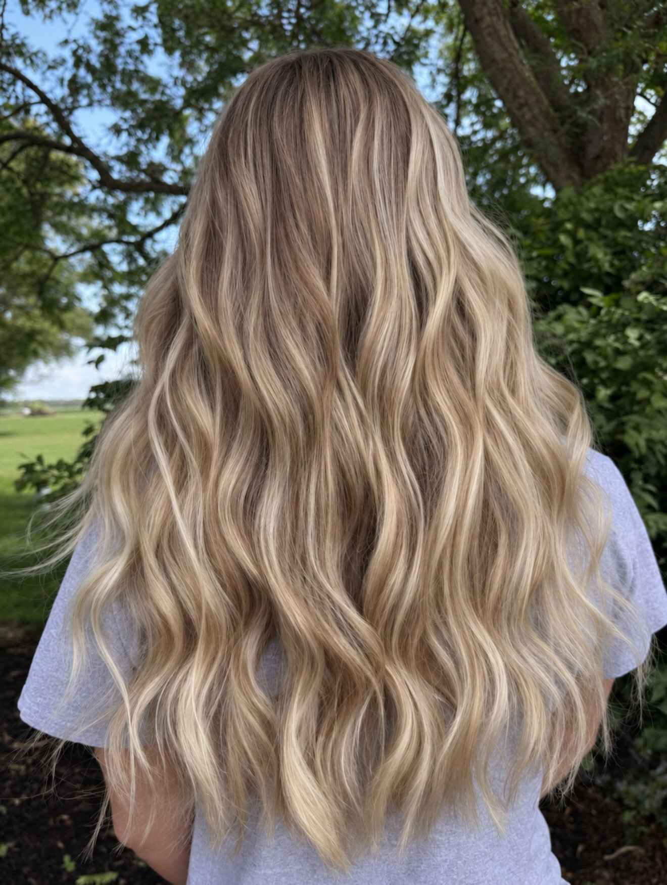 This before + after IS the caption ⚡️
Now booking in ✌︎︎ locations
See you in my chair
✿ BeautiByMandi.com