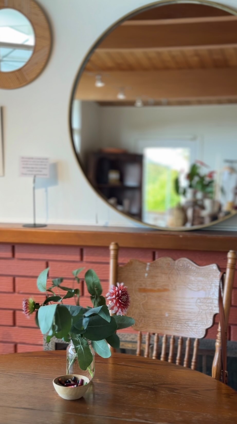 Slow moments at The Artisan’s Garden - exactly as we’ve intended the space to be.
A reminder that we are closed now for the next 5 days, from September 6-10, and we will re-open next Friday. We are freshening up the space and making a few changes. We can’t wait to share with you! Thank you for your understanding while we’re closed.