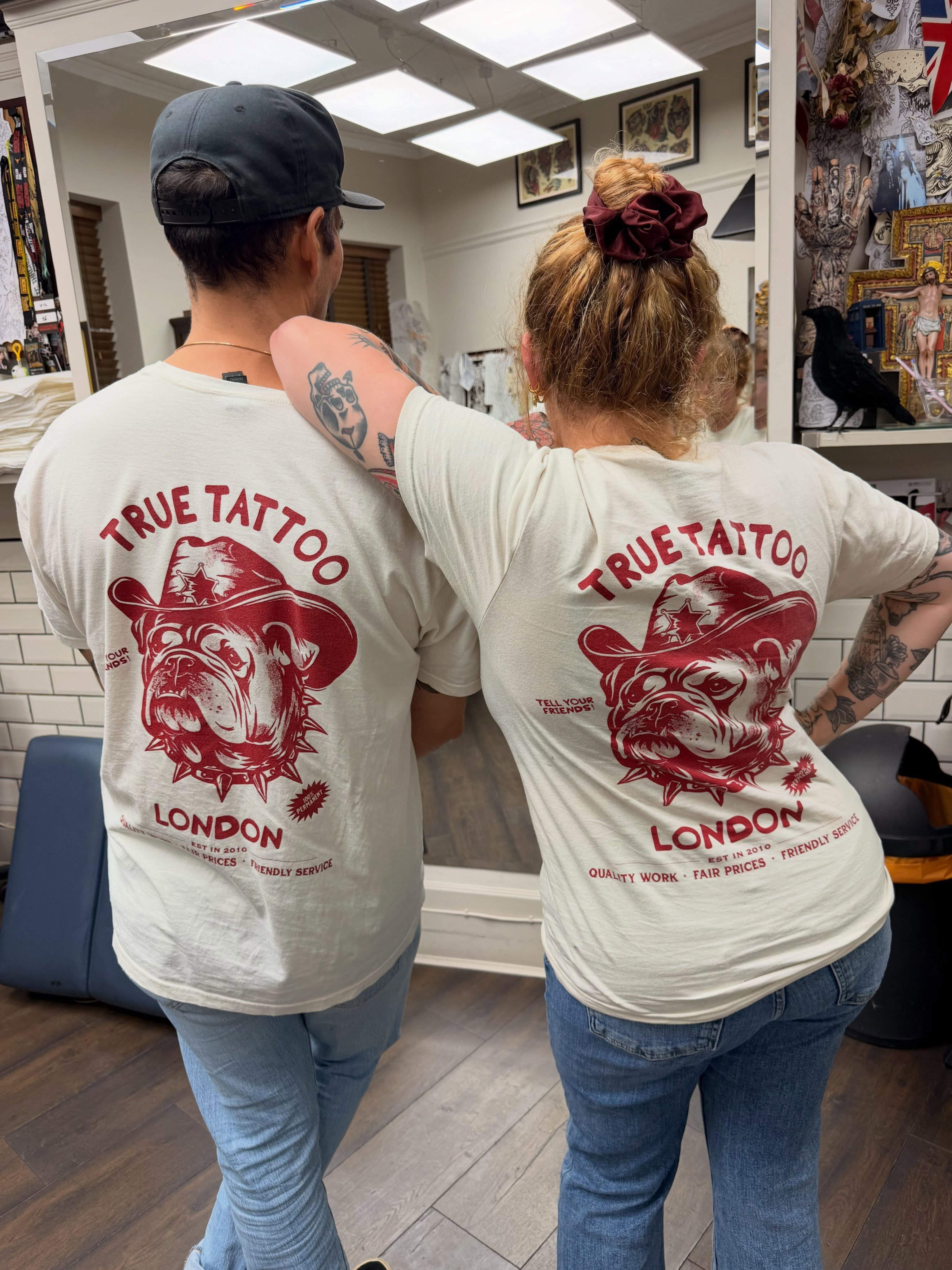 Summer is over but autumn is perfect for walk-ins 🍂
Pop in for some tats, PMU, piercings and tooth gems any time 🫶🏻
#tattoo #pmu #londontattoostudio #toothgems #piercing