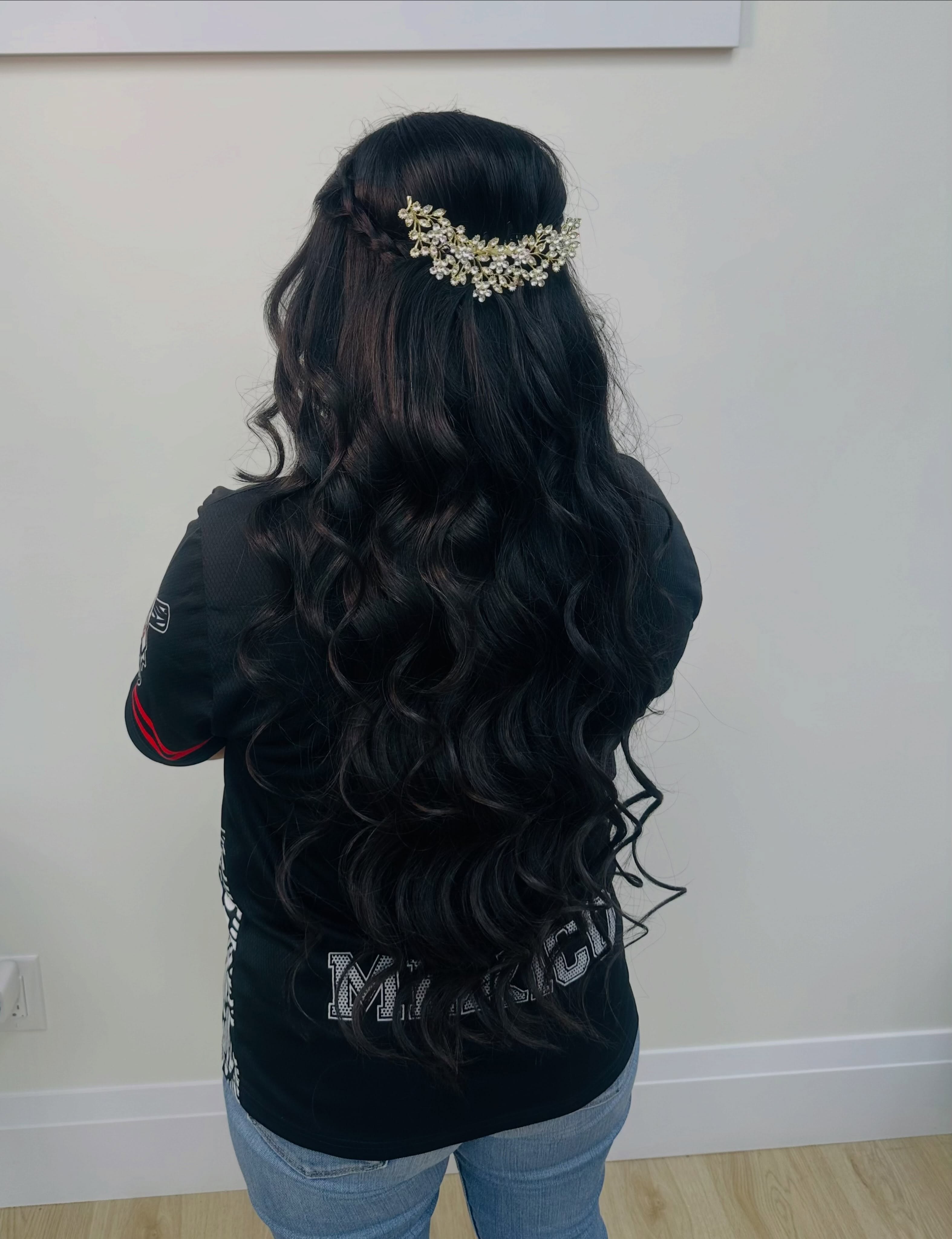 Today, she said “I do” and @zewas.beauty had the honour of creating her bridal look for this unforgettable moment 🤍✨
Wishing you a lifetime filled with love and happiness! 👰🏻♀️🕊️