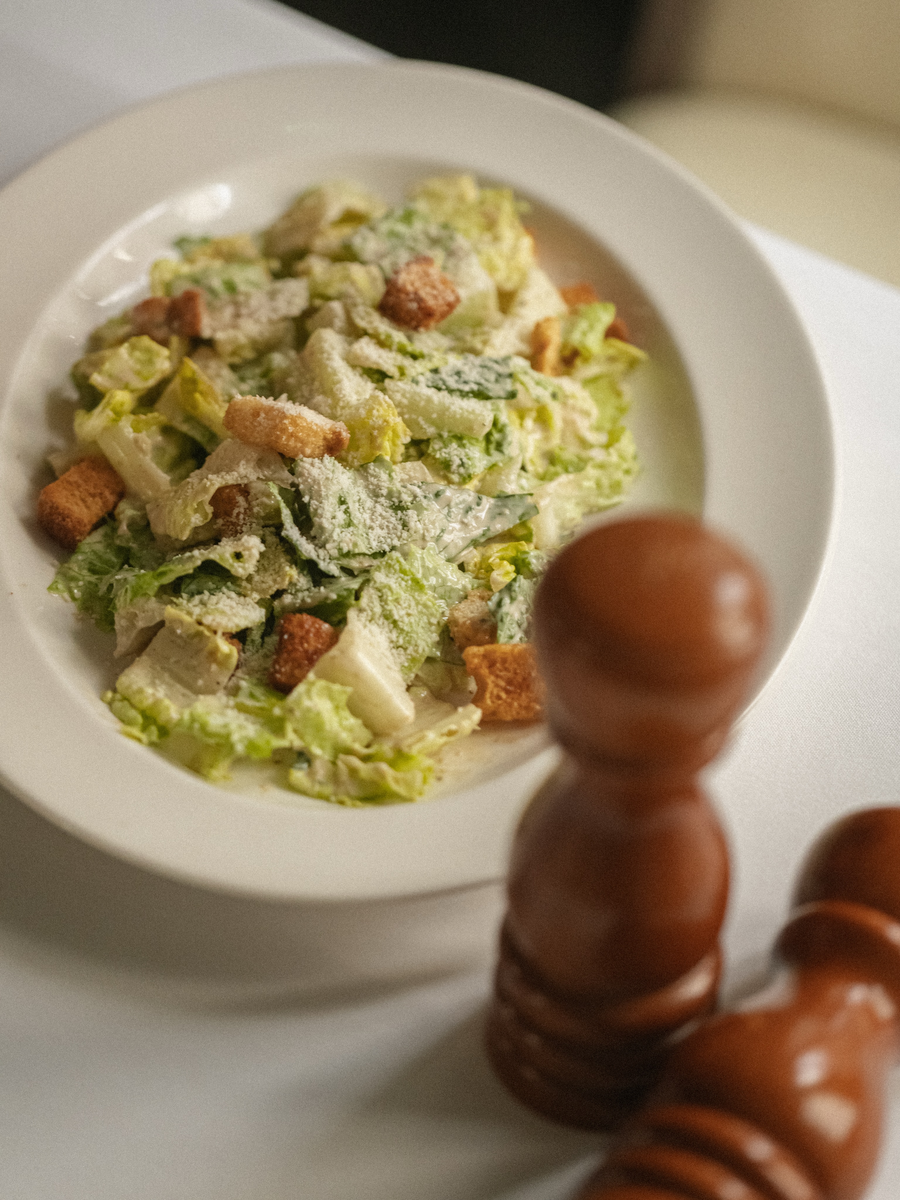 A classic, for good reason.
Our Cesare Salad has long been one of the staples at BiCE Ristorante, crisp romaine, creamy Caesar dressing, Parmesan, and golden croutons, finished simply and served exactly as it should be.
Timeless, familiar, and always part of the BiCE table.