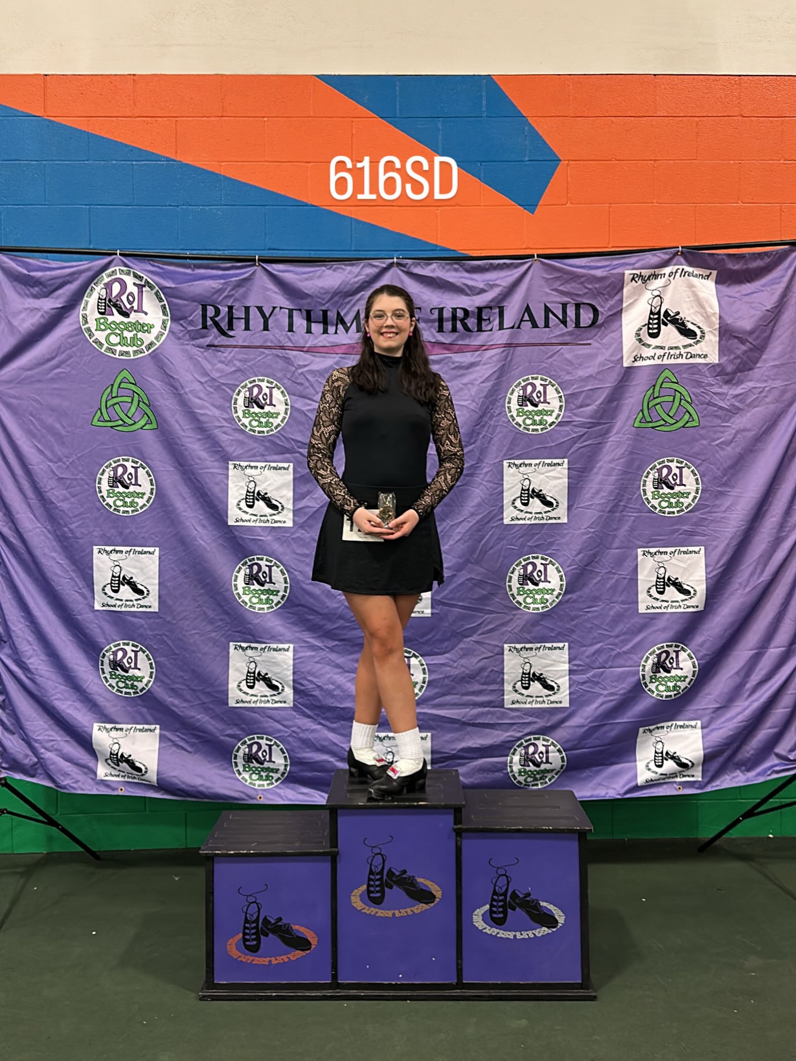 Winner of 616SD. Congratulations, Laurel!