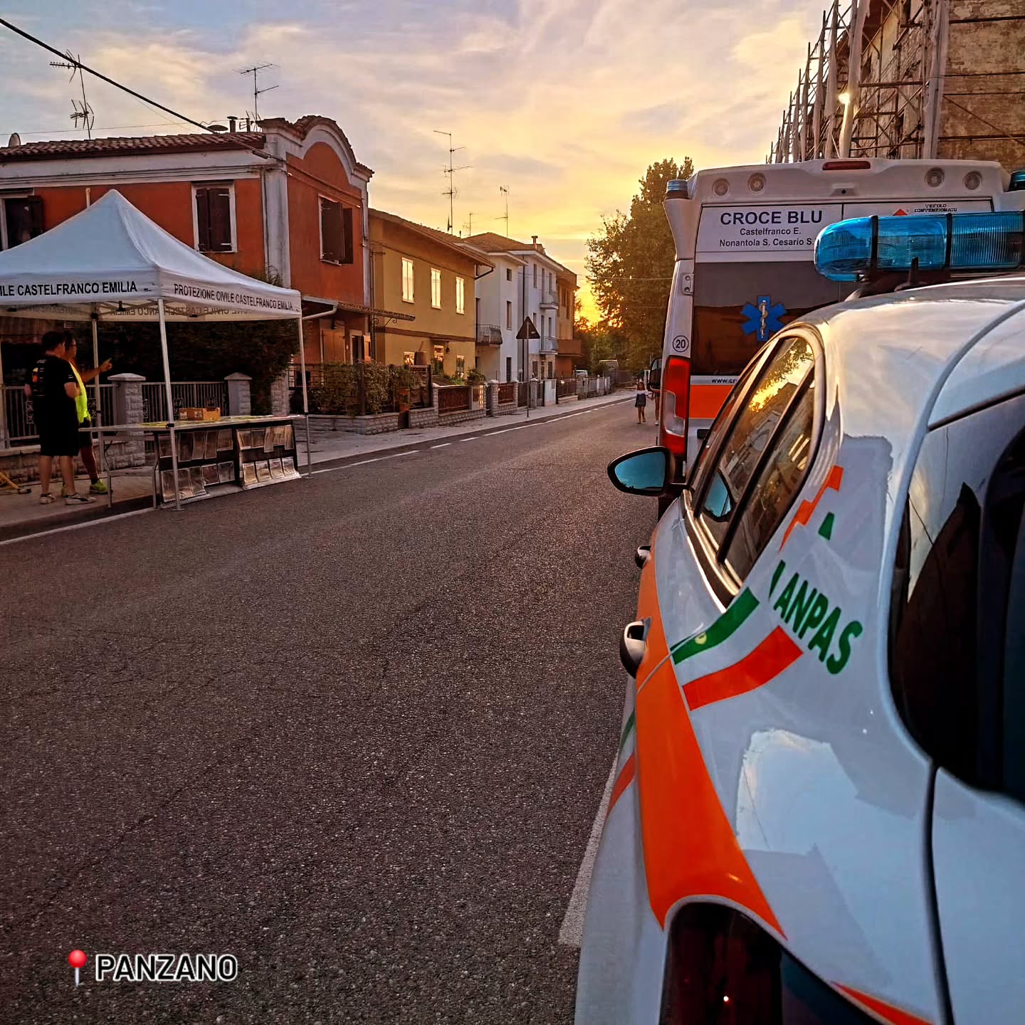 Uno scatto al tramonto fatto da un nostro volontario @mirko_bonet 🌆