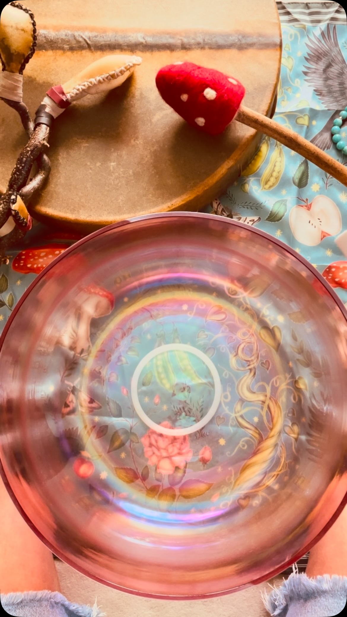 Just taking a moment to pause, to listen to the sounds and songs that are wanting to be shared.
It’s always nice to have a summer break from hosting events, but my soul is yearning to connect deeper again, to the magic and mystery of these teachings, and to share them with you all.
✨ My first Sound Spa is this Wednesday (sold out!)
🔮 Then a Shamanic Sound Journey for those ready to go deeper
🌀 Next Sound Spa in Amersham: Tuesday 12th October
See you soon, to reconnect with your inner wisdom and magic. 💗🌀✨
For all events check out link in bio.
#SoundHealing #SoundBath #ShamanicJourney #SoundSpa #Amersham